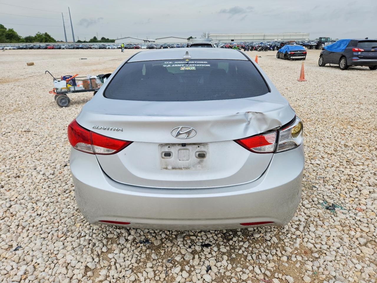 2013 Hyundai Elantra Gls Gray vin: KMHDH4AE0DU616819