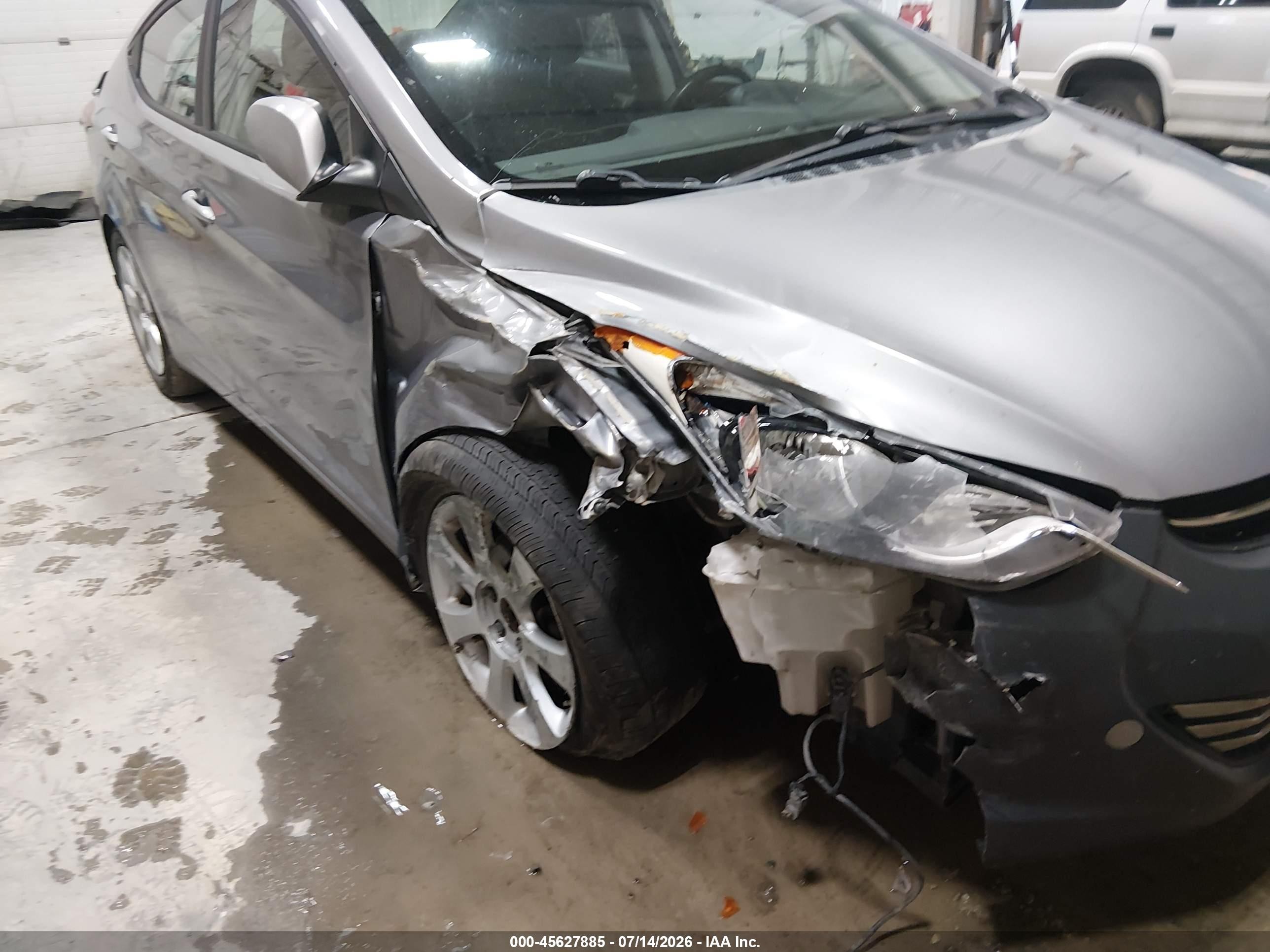 2013 Hyundai Elantra Limited Серый vin: KMHDH4AE0DU627514