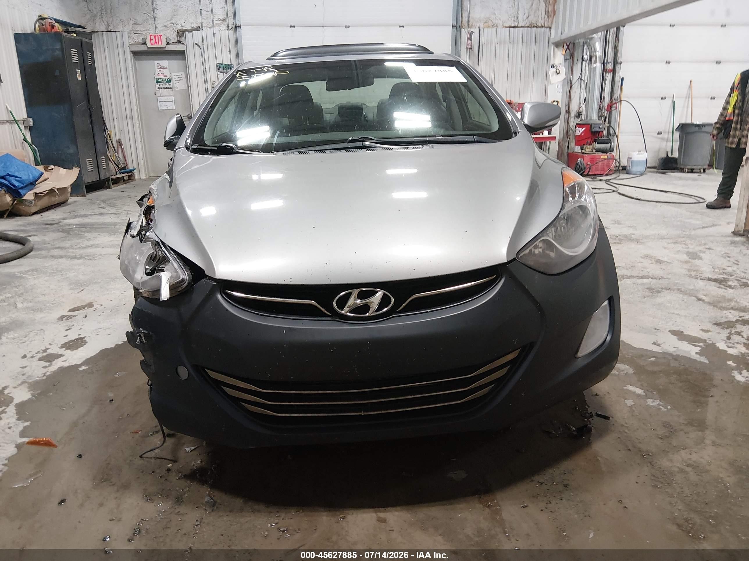 2013 Hyundai Elantra Limited Серый vin: KMHDH4AE0DU627514
