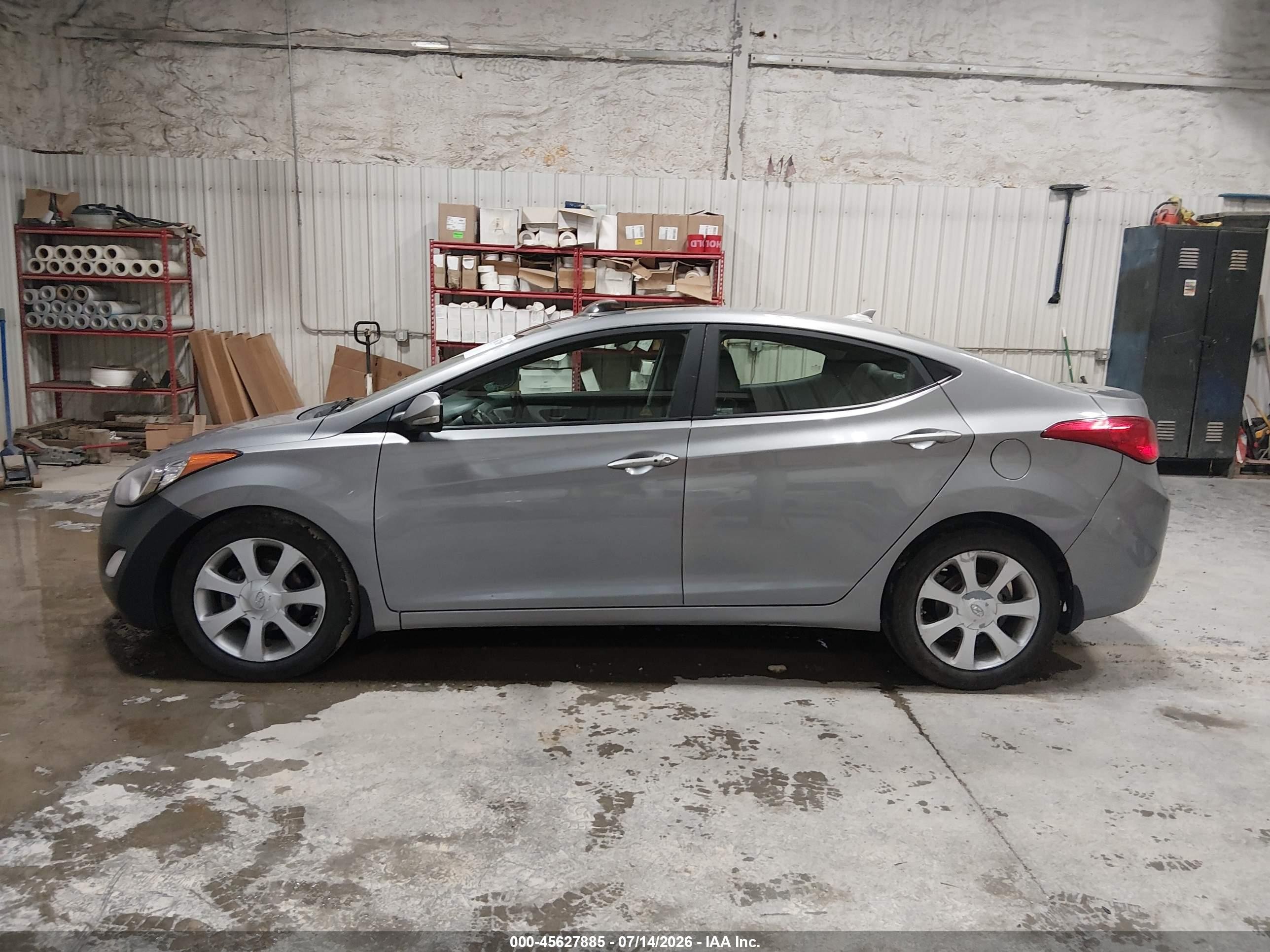 2013 Hyundai Elantra Limited Серый vin: KMHDH4AE0DU627514