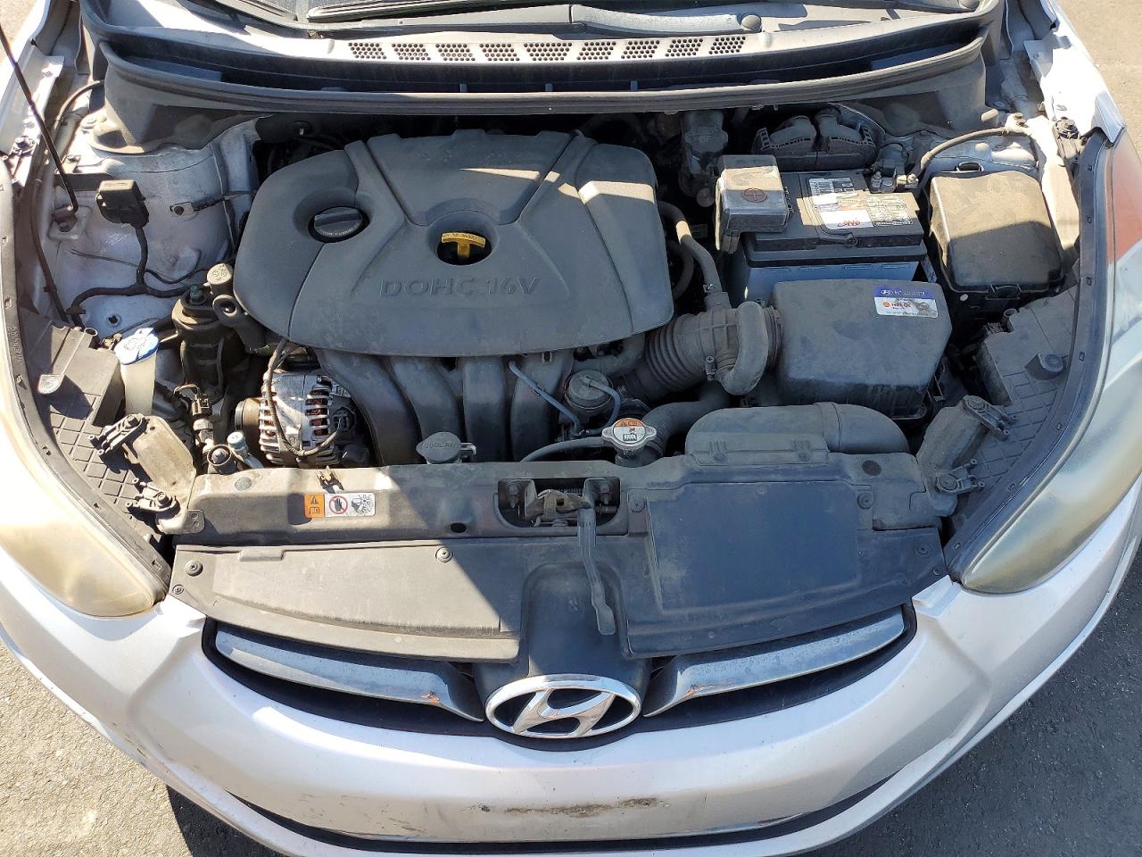 2013 Hyundai Elantra Limited Silver vin: KMHDH4AE0DU661596