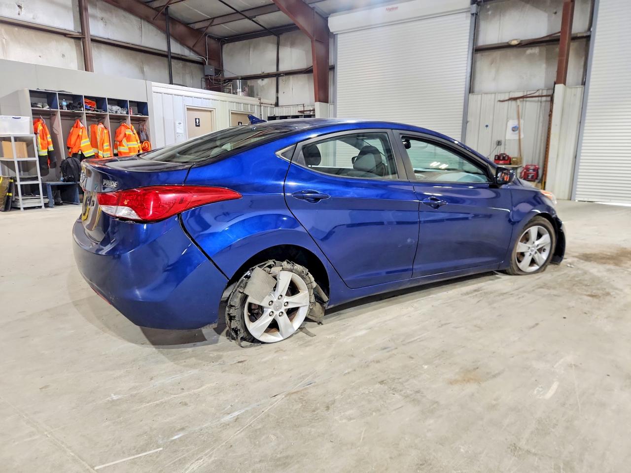 2013 Hyundai Elantra Gls Blue vin: KMHDH4AE0DU682867
