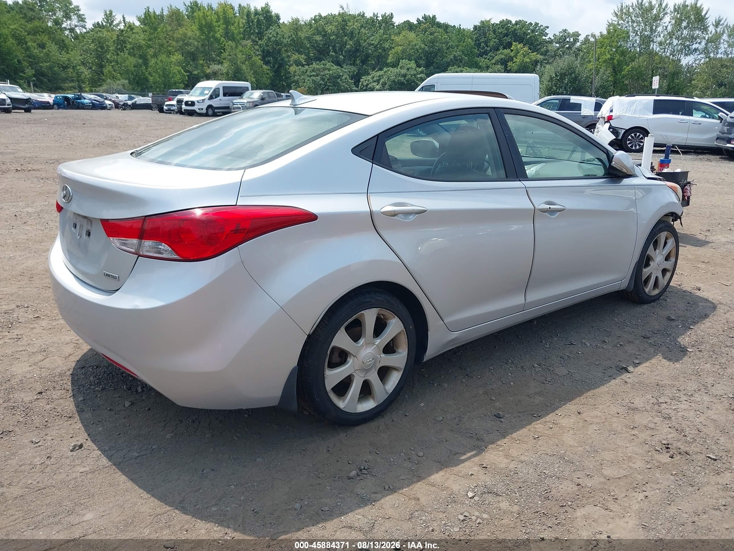 2013 Hyundai Elantra Limited Gray vin: KMHDH4AE0DU689477