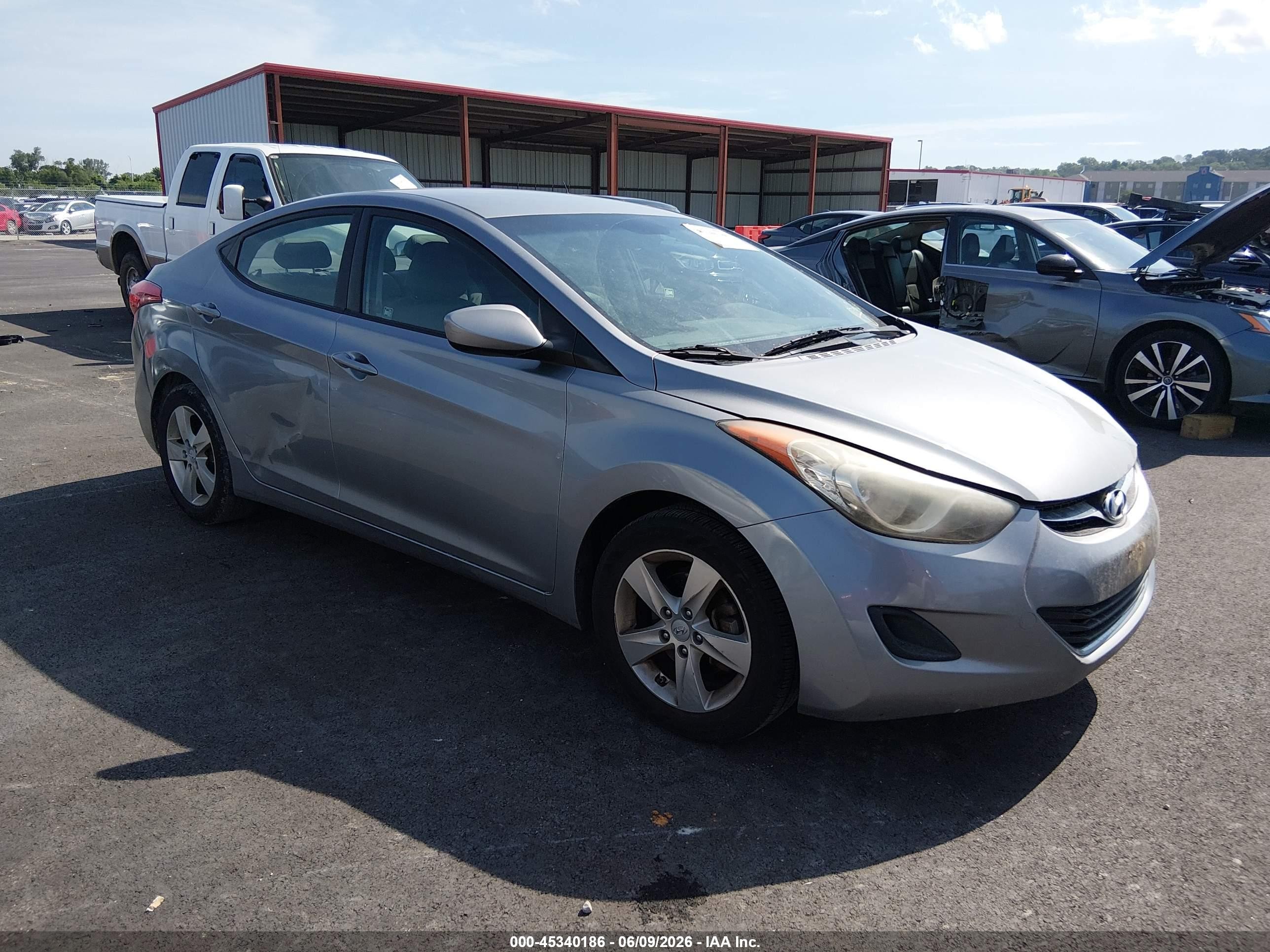2013 Hyundai Elantra Gls Gray vin: KMHDH4AE0DU719092