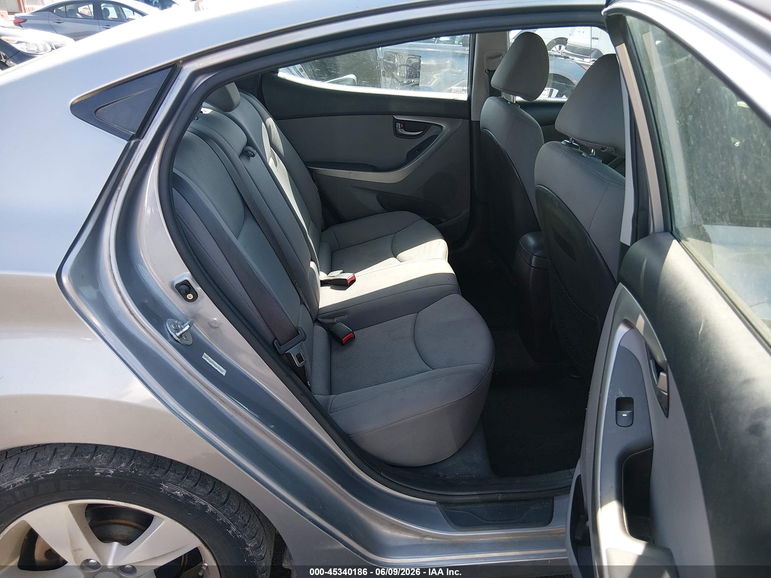 2013 Hyundai Elantra Gls Gray vin: KMHDH4AE0DU719092
