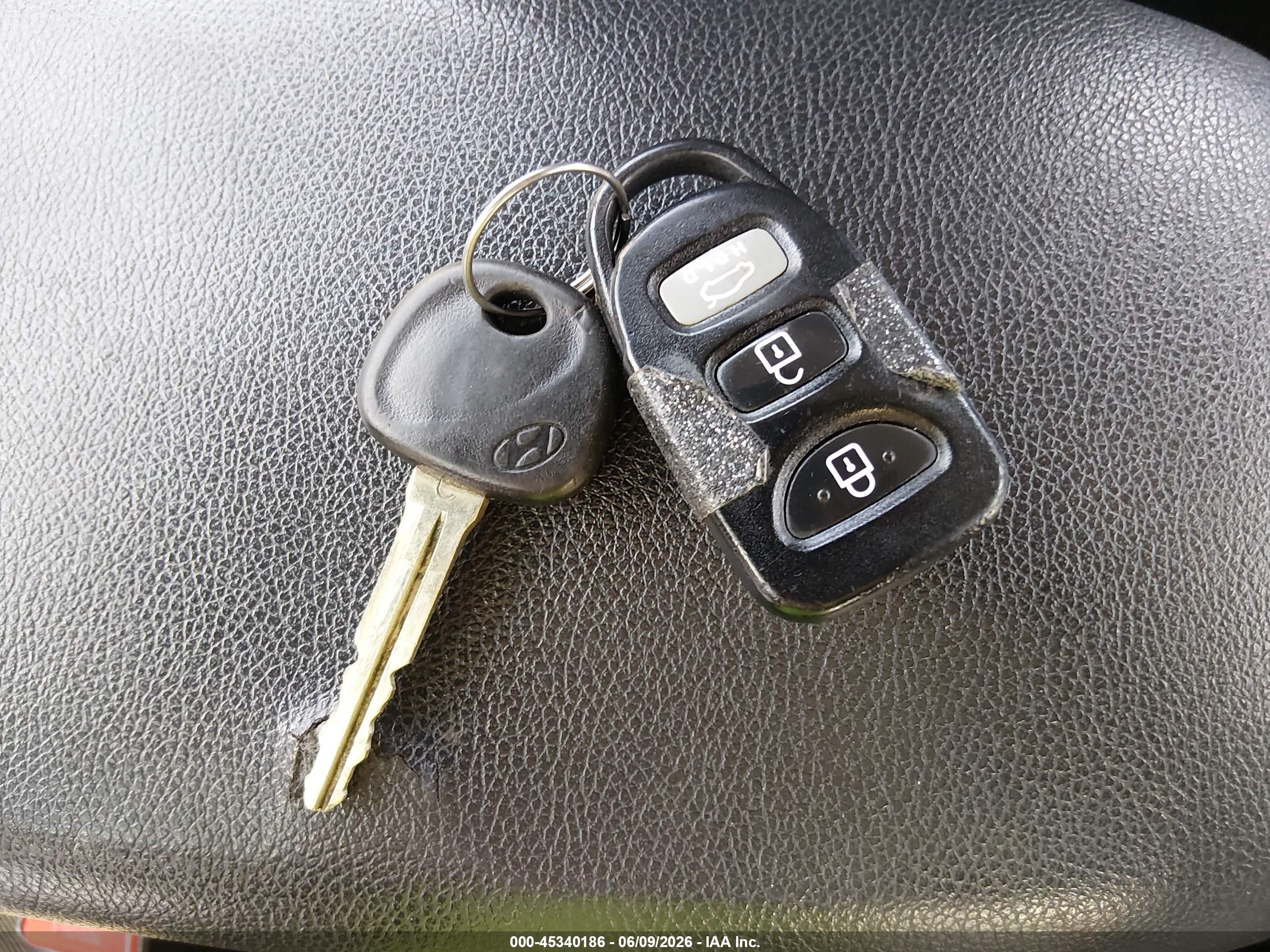 2013 Hyundai Elantra Gls Gray vin: KMHDH4AE0DU719092