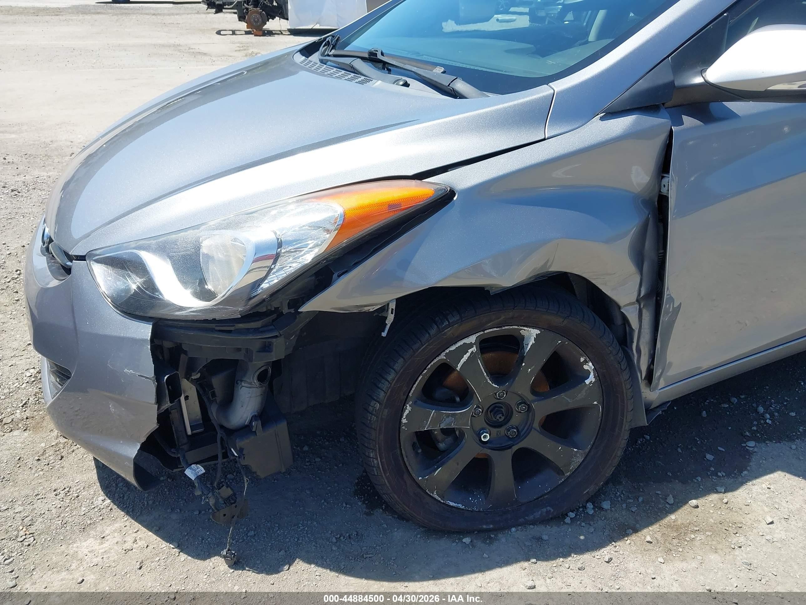 2013 Hyundai Elantra Limited (ulsan Plant) Silver vin: KMHDH4AE0DU743005