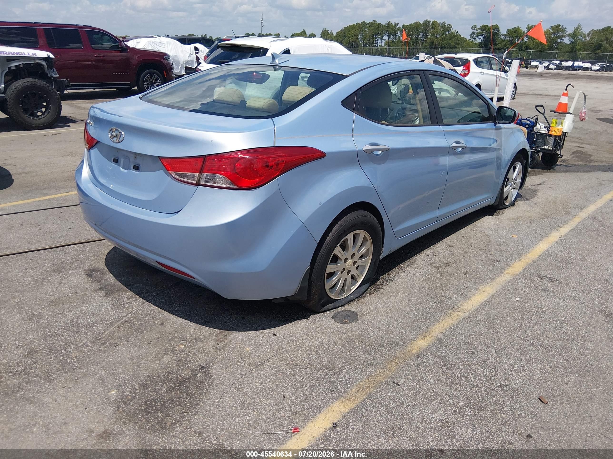 2013 Hyundai Elantra Gls Blue vin: KMHDH4AE0DU751945