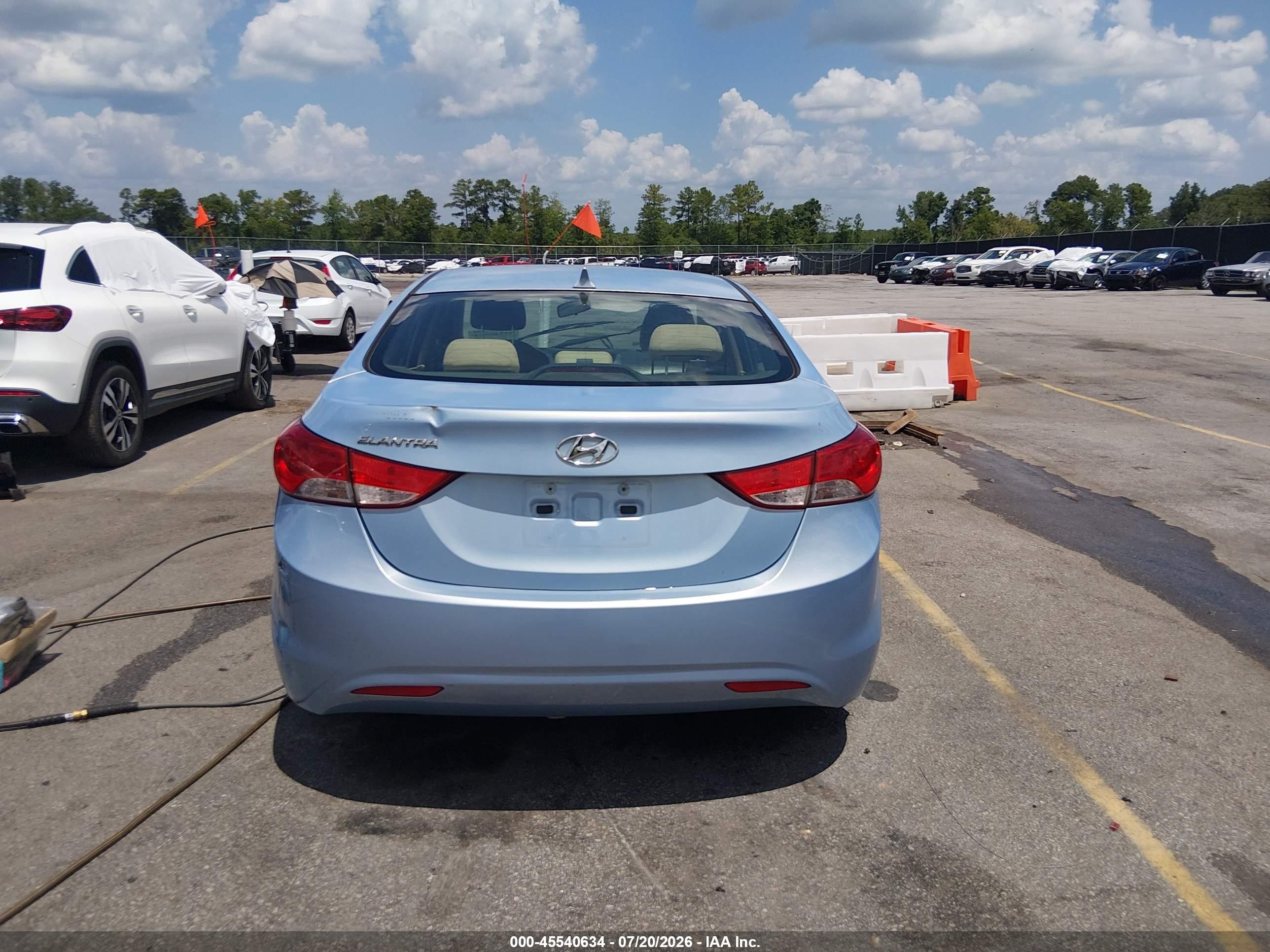 2013 Hyundai Elantra Gls Blue vin: KMHDH4AE0DU751945
