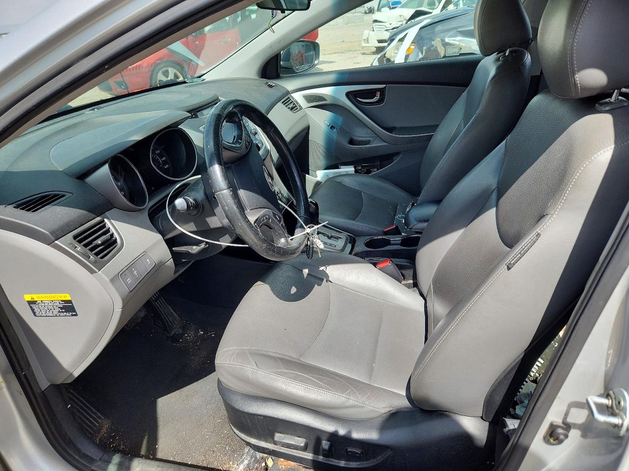 2013 Hyundai Elantra Limited Silver vin: KMHDH4AE0DU780782