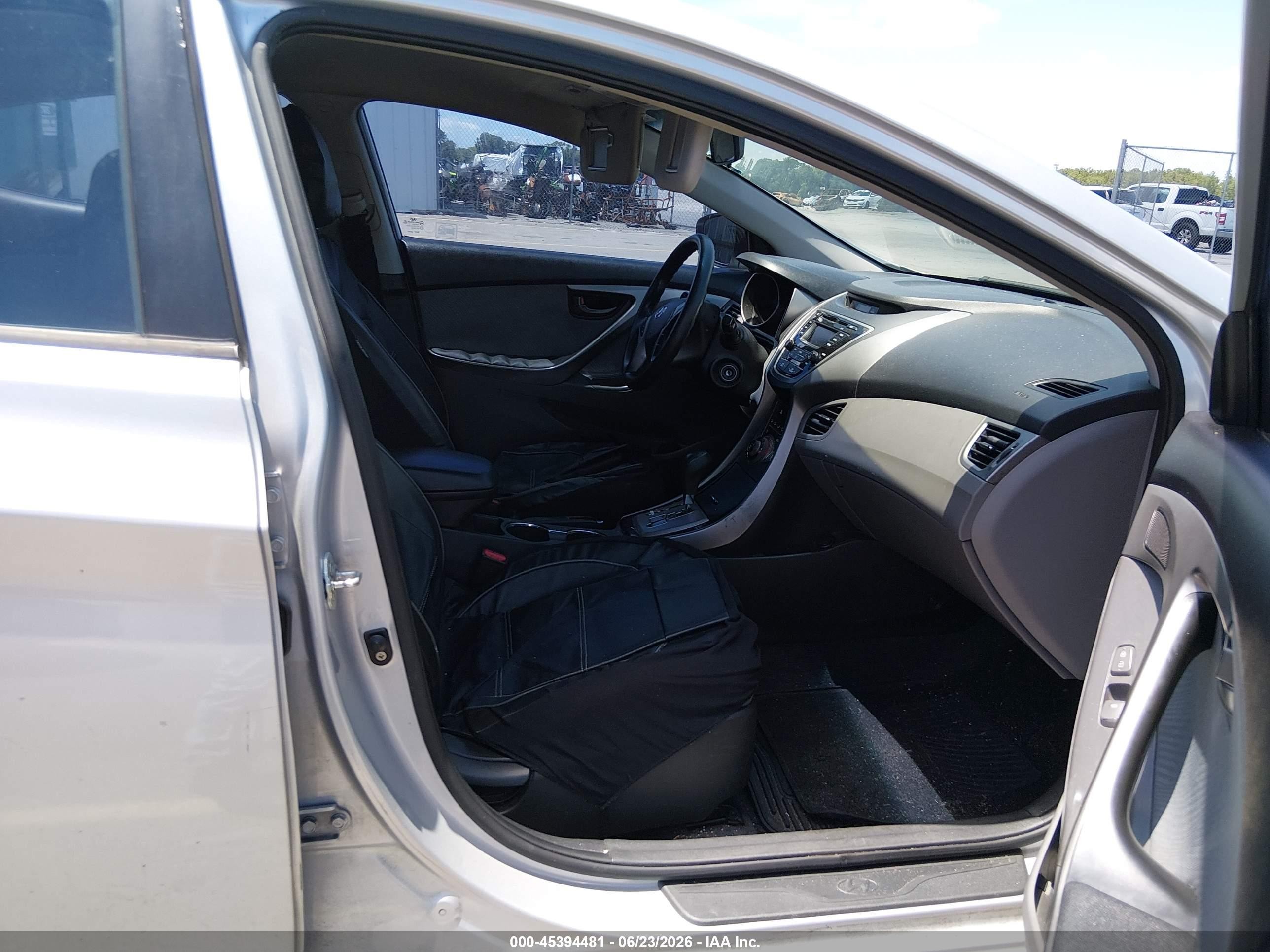 2013 Hyundai Elantra Gls Silver vin: KMHDH4AE0DU814316