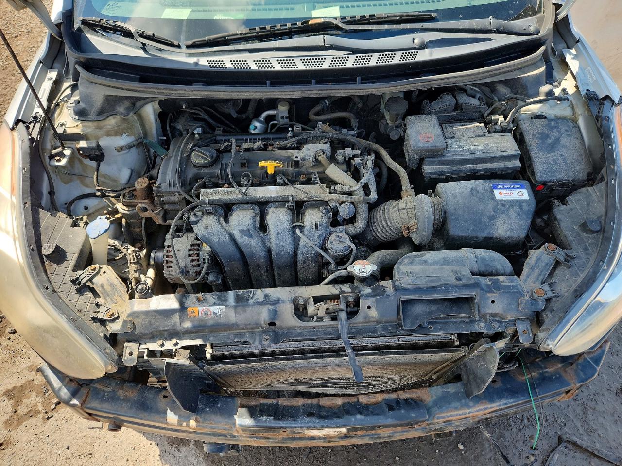 2013 Hyundai Elantra Limited Silver vin: KMHDH4AE0DU842178