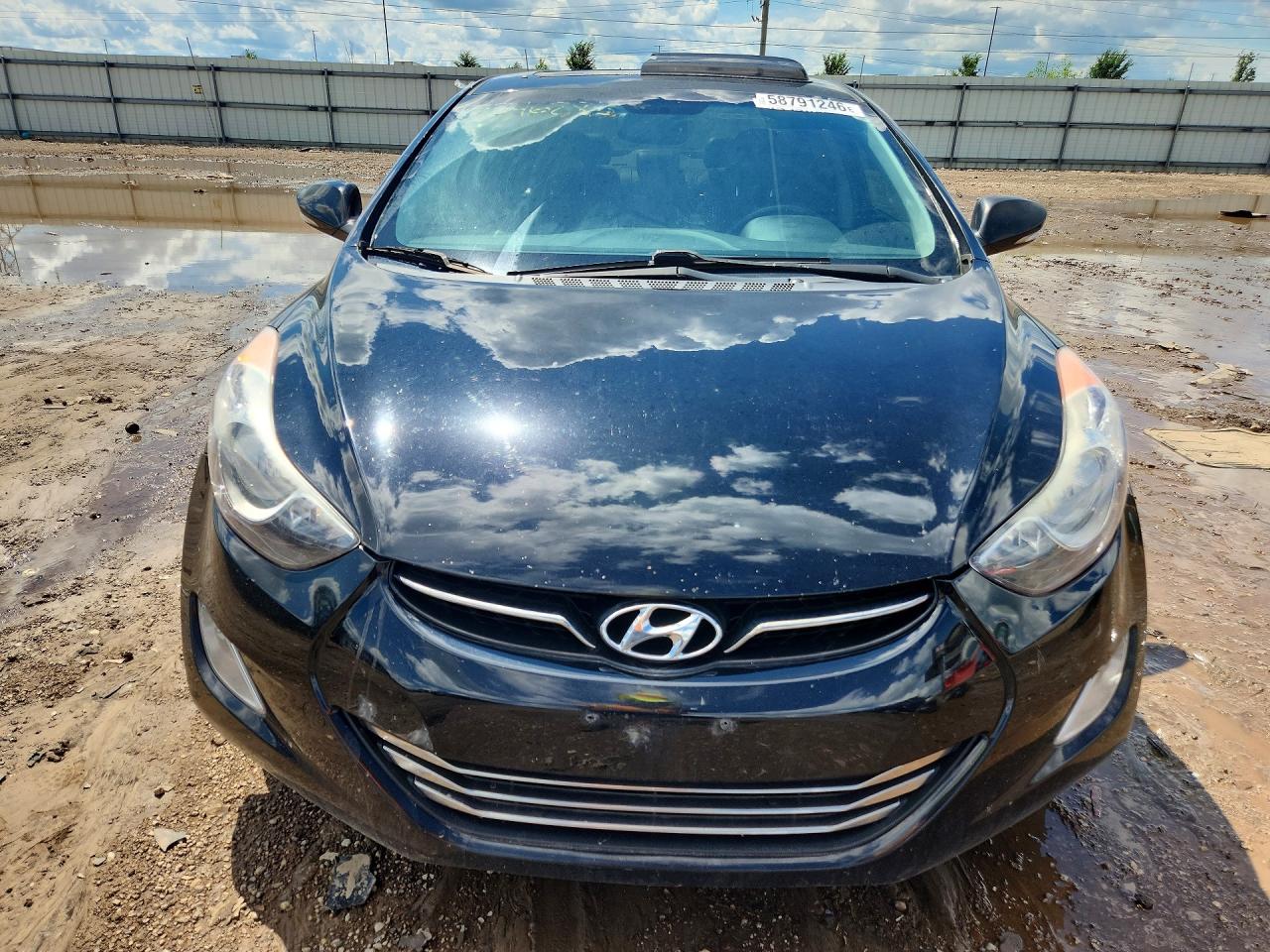 2013 Hyundai Elantra Black vin: KMHDH4AE0DU866495