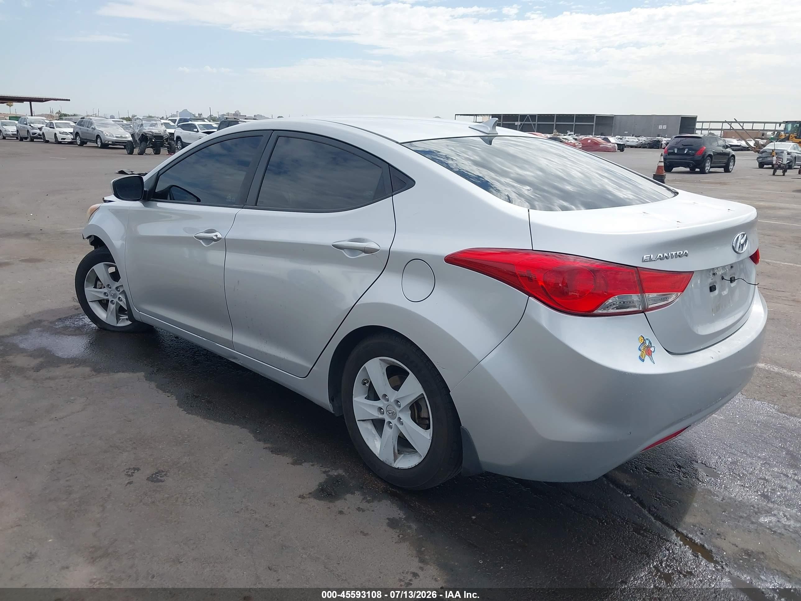 2013 Hyundai Elantra Gls Silver vin: KMHDH4AE0DU954463