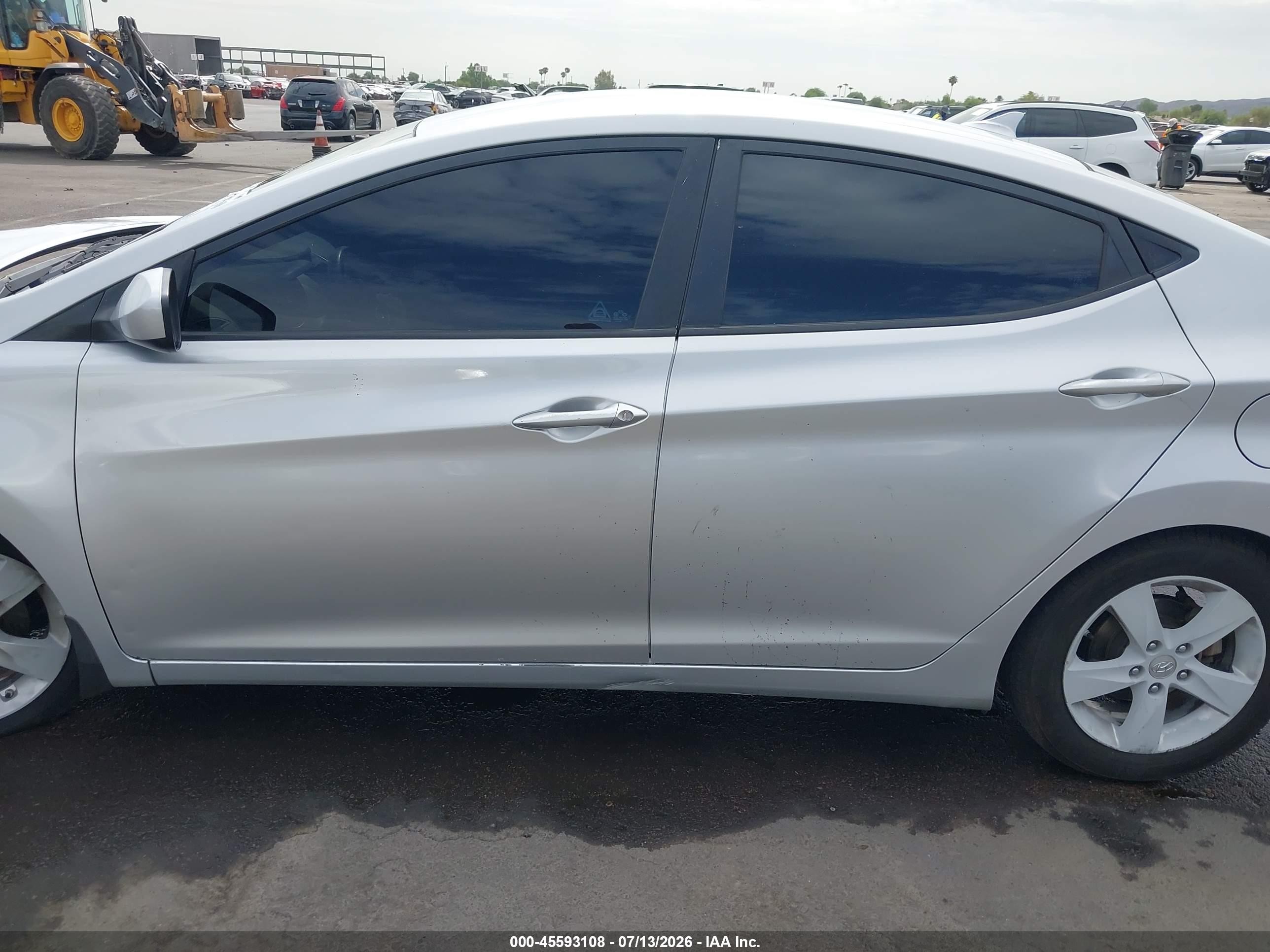 2013 Hyundai Elantra Gls Silver vin: KMHDH4AE0DU954463