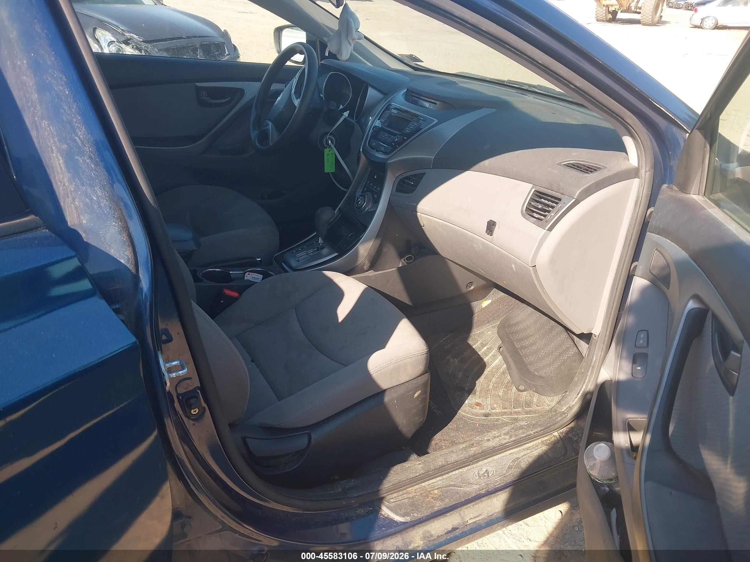 2013 Hyundai Elantra Gls Blue vin: KMHDH4AE0DU971828