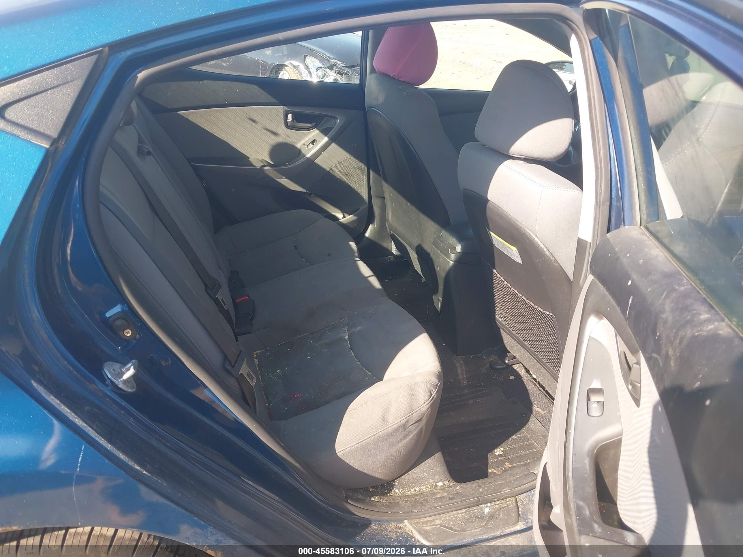 2013 Hyundai Elantra Gls Blue vin: KMHDH4AE0DU971828