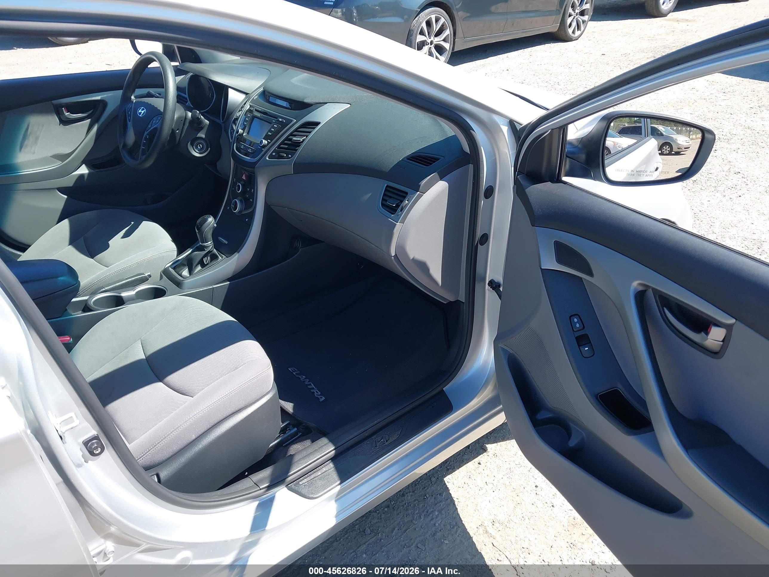 2014 Hyundai Elantra Se Silver vin: KMHDH4AE0EU085686