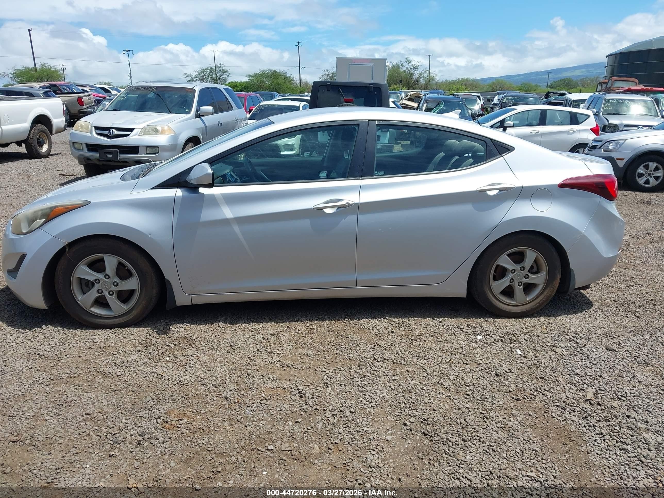 2014 Hyundai Elantra Se Серебряный vin: KMHDH4AE0EU164727