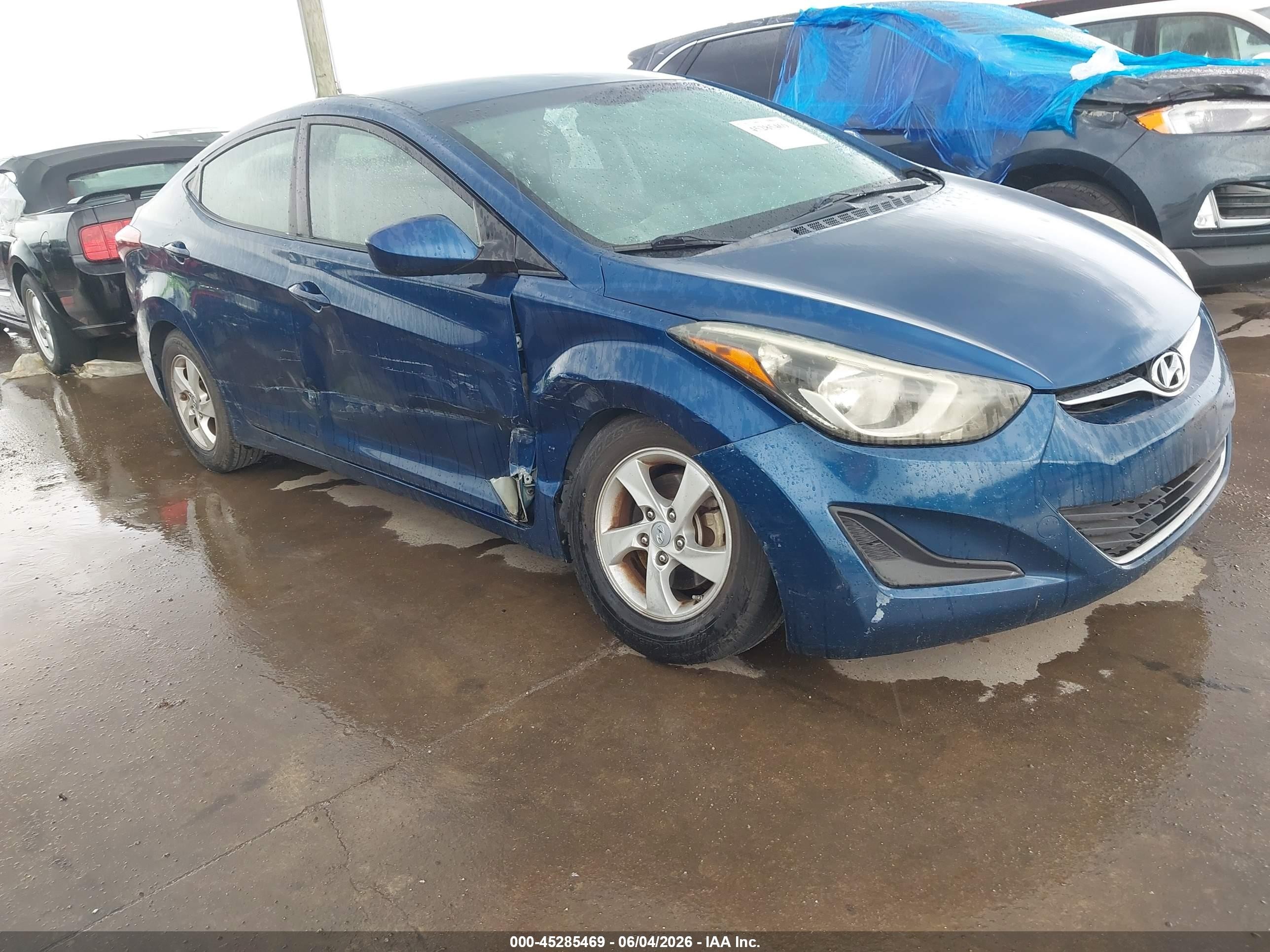 2014 Hyundai Elantra Se Blue vin: KMHDH4AE0EU199431