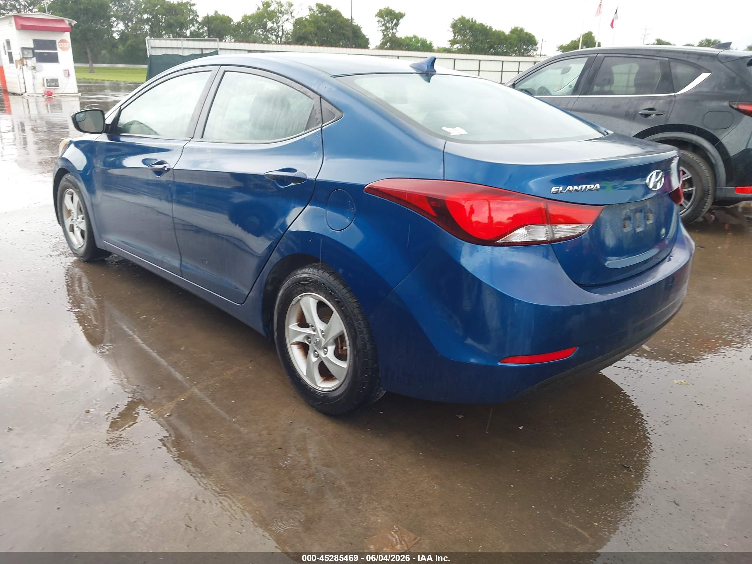 2014 Hyundai Elantra Se Blue vin: KMHDH4AE0EU199431