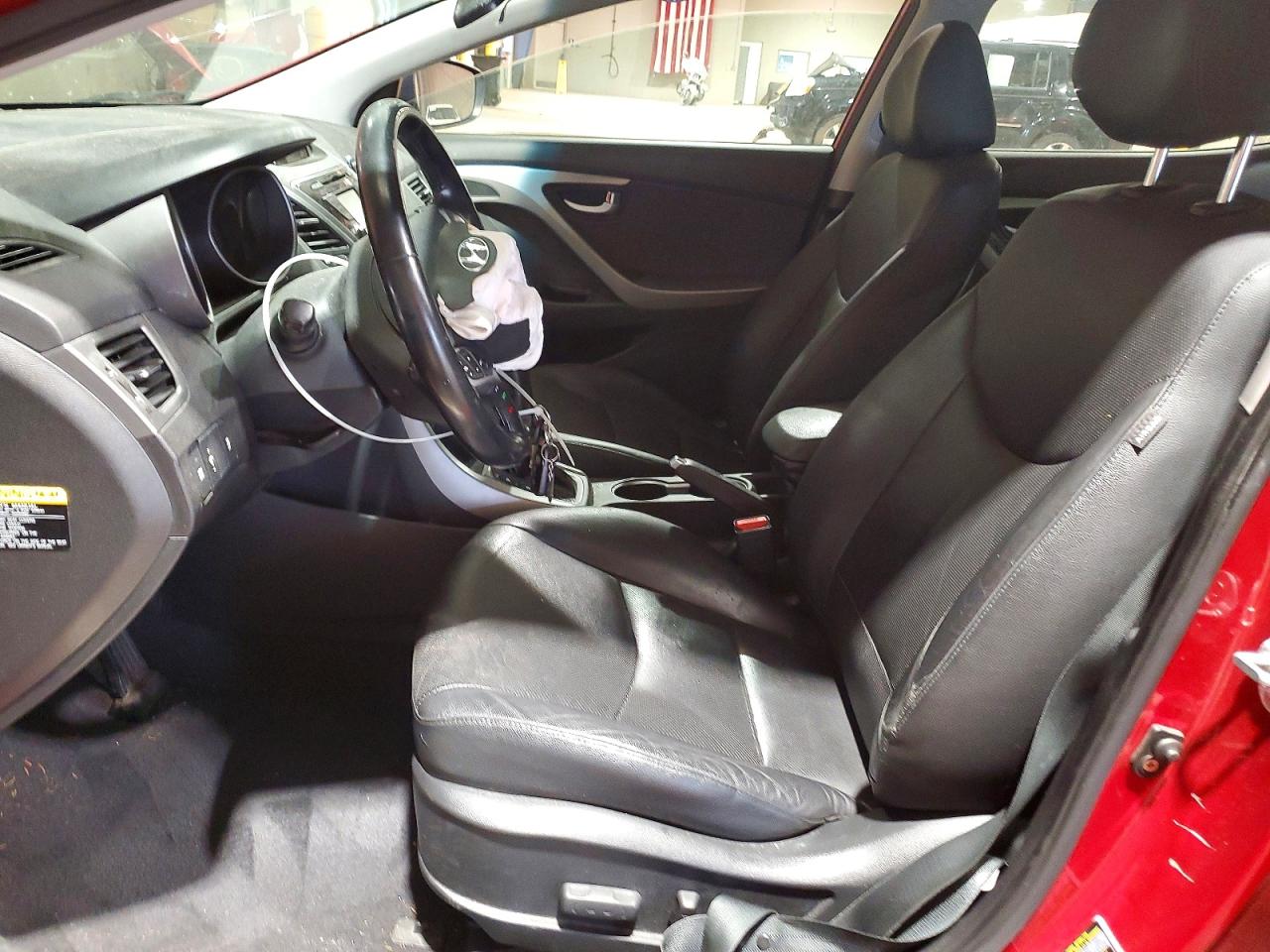 2015 Hyundai Elantra Limited Red vin: KMHDH4AE0FU326163