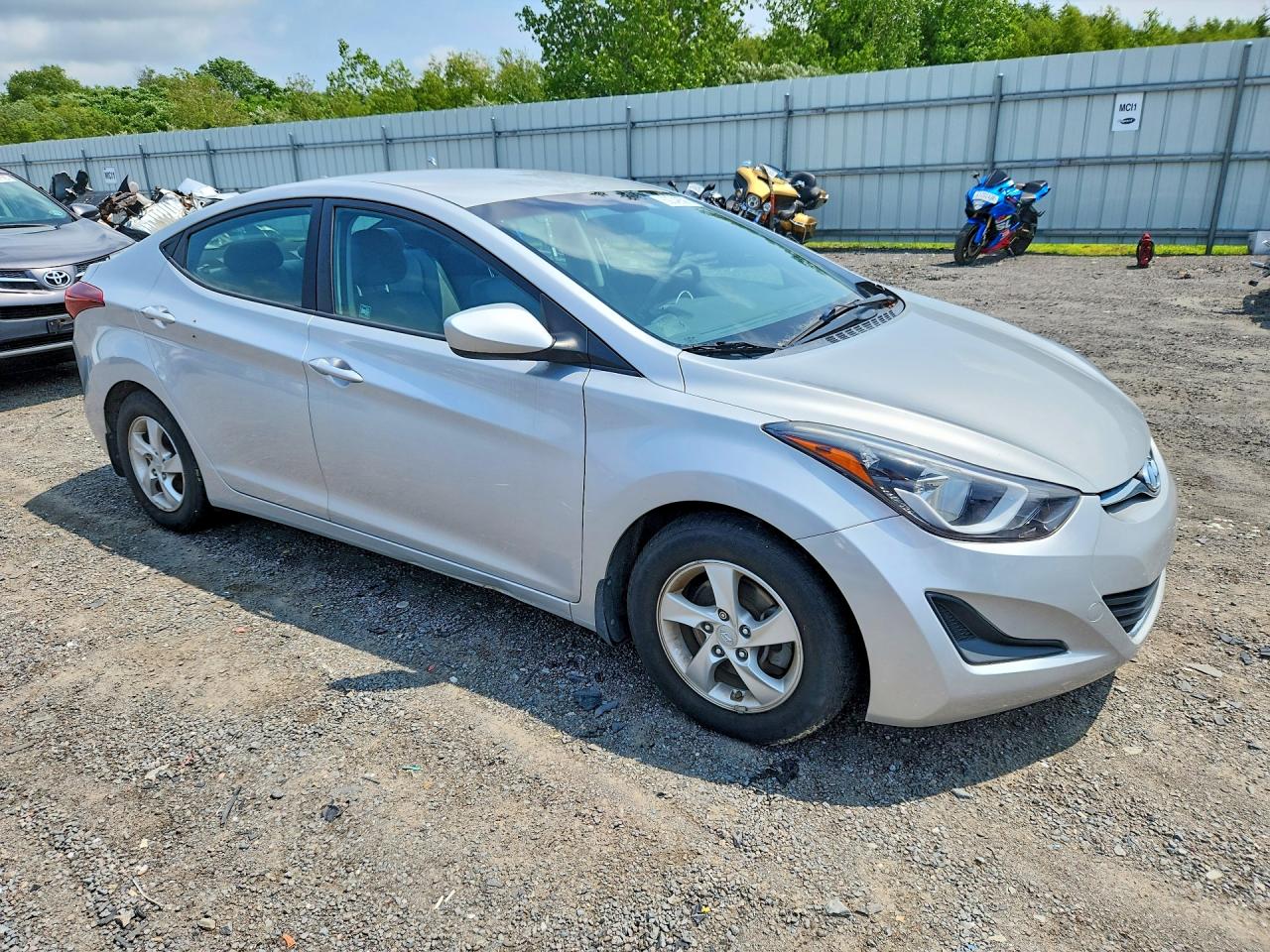 2015 Hyundai Elantra Se Серебряный vin: KMHDH4AE0FU328902