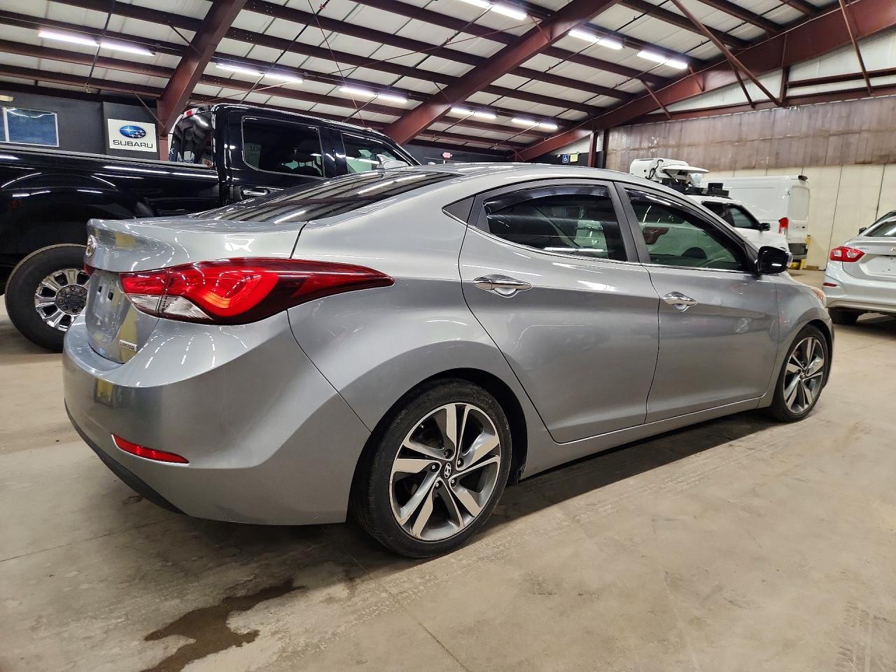 2015 Hyundai Elantra Limited Gray vin: KMHDH4AE0FU390252