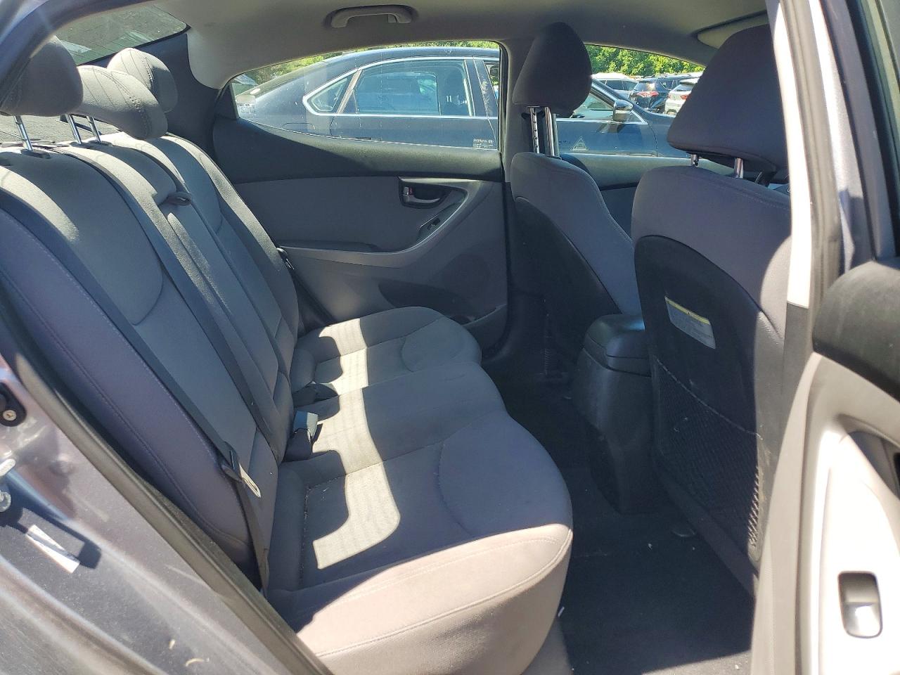 2015 Hyundai Elantra Se Silver vin: KMHDH4AE0FU443239