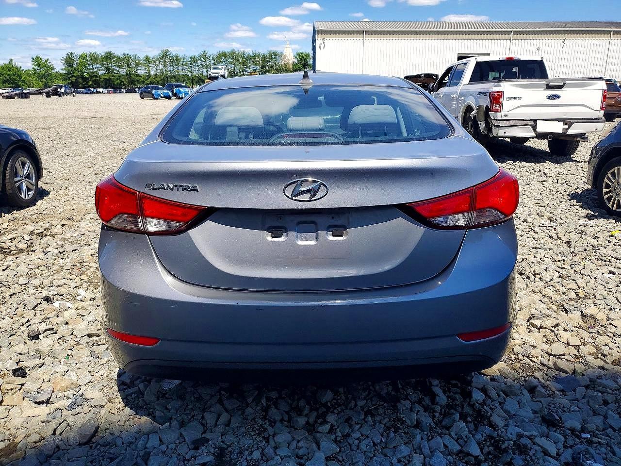 2015 Hyundai Elantra Se Silver vin: KMHDH4AE0FU443239