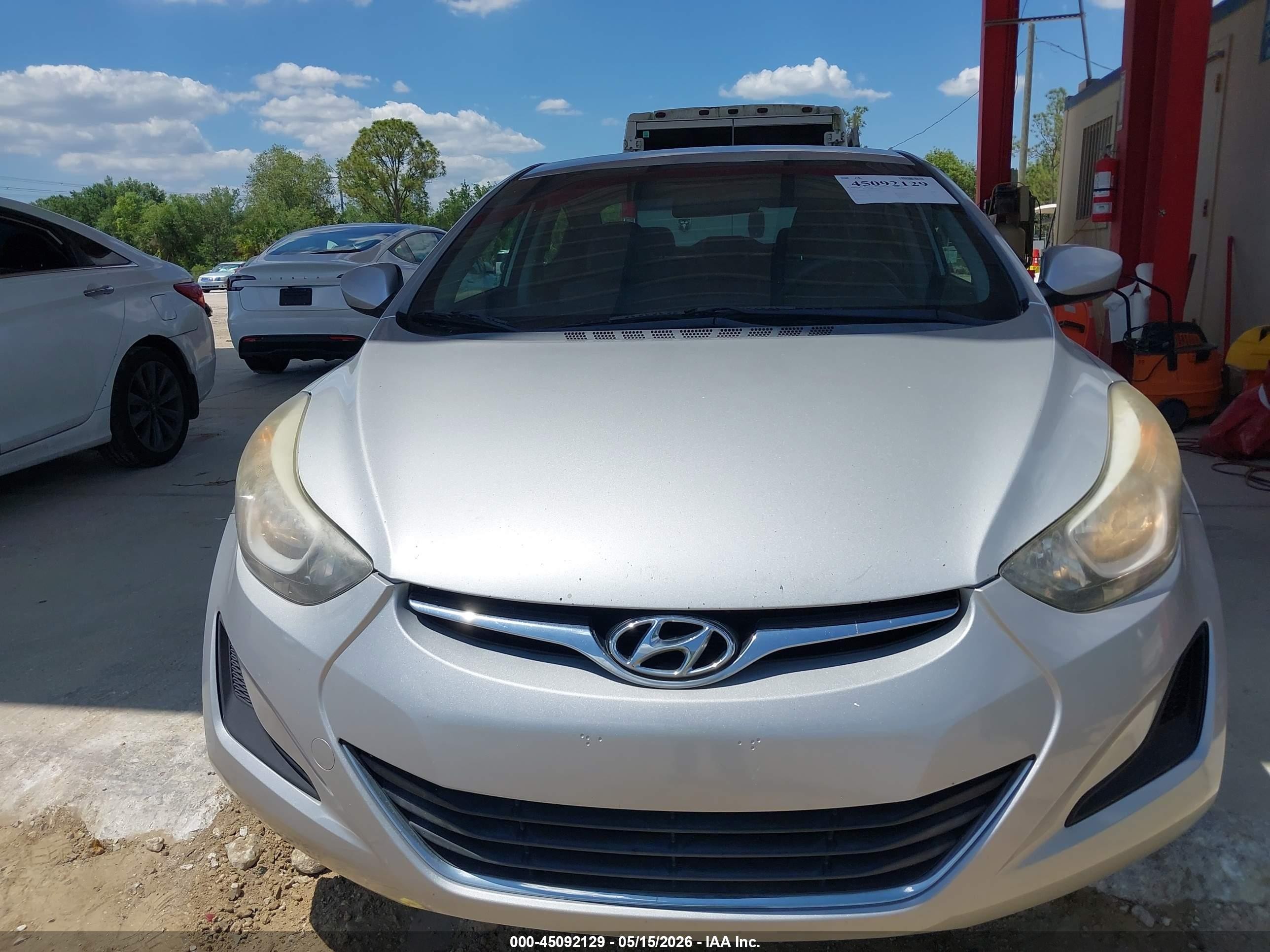 2016 Hyundai Elantra Se Silver vin: KMHDH4AE0GU512206