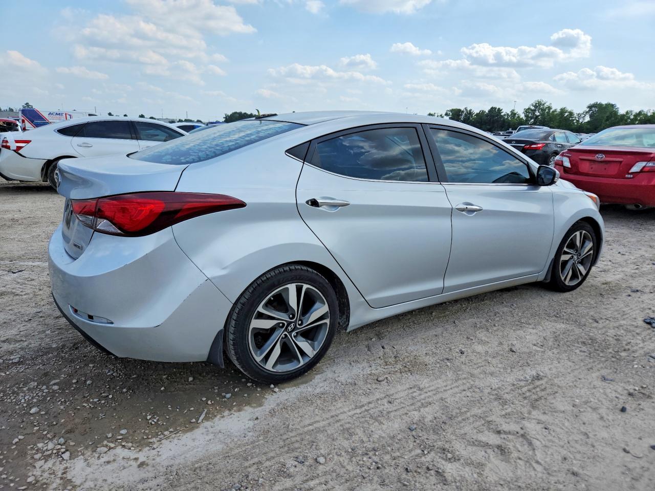 2016 Hyundai Elantra Limited Silver vin: KMHDH4AE0GU573961