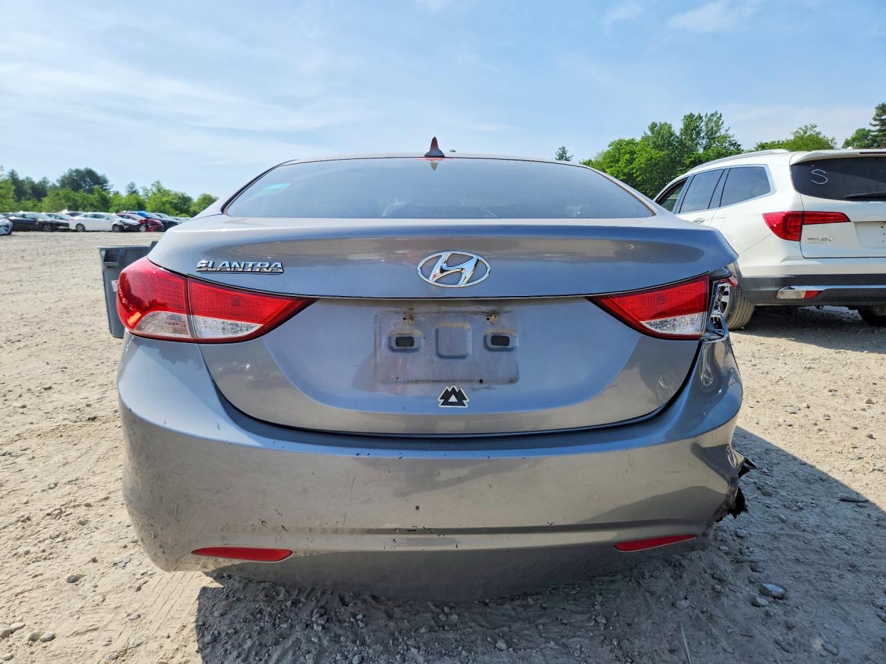 2011 Hyundai Elantra Gls Gray vin: KMHDH4AE1BU080573