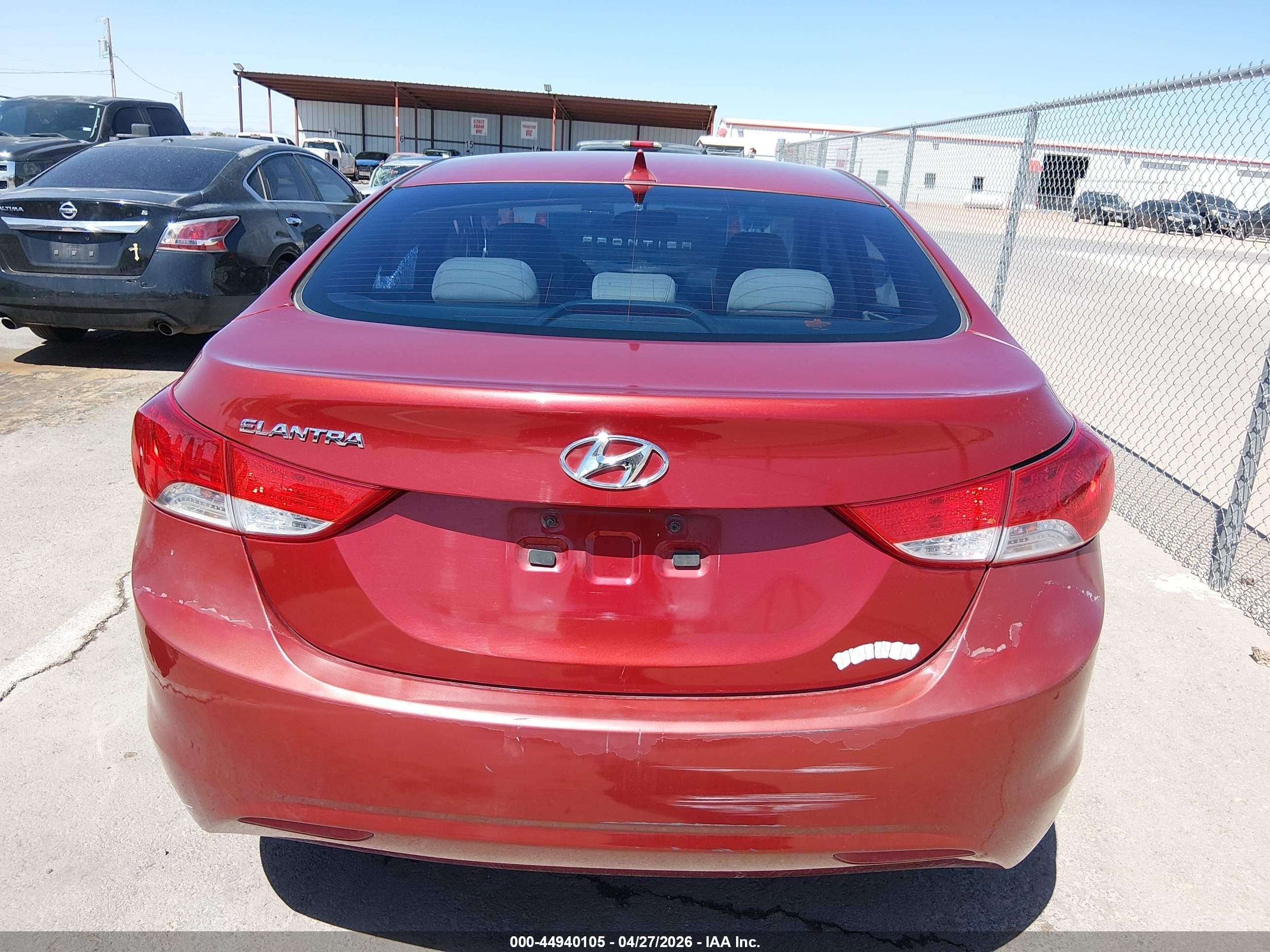 2011 Hyundai Elantra Gls (ulsan Plant) Red vin: KMHDH4AE1BU092223