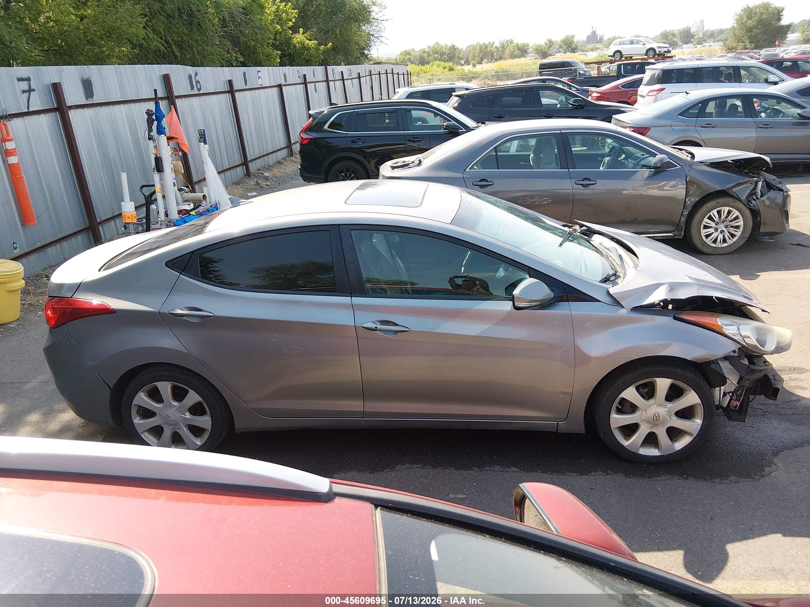 2011 Hyundai Elantra Limited (ulsan Plant) Серебряный vin: KMHDH4AE1BU098748