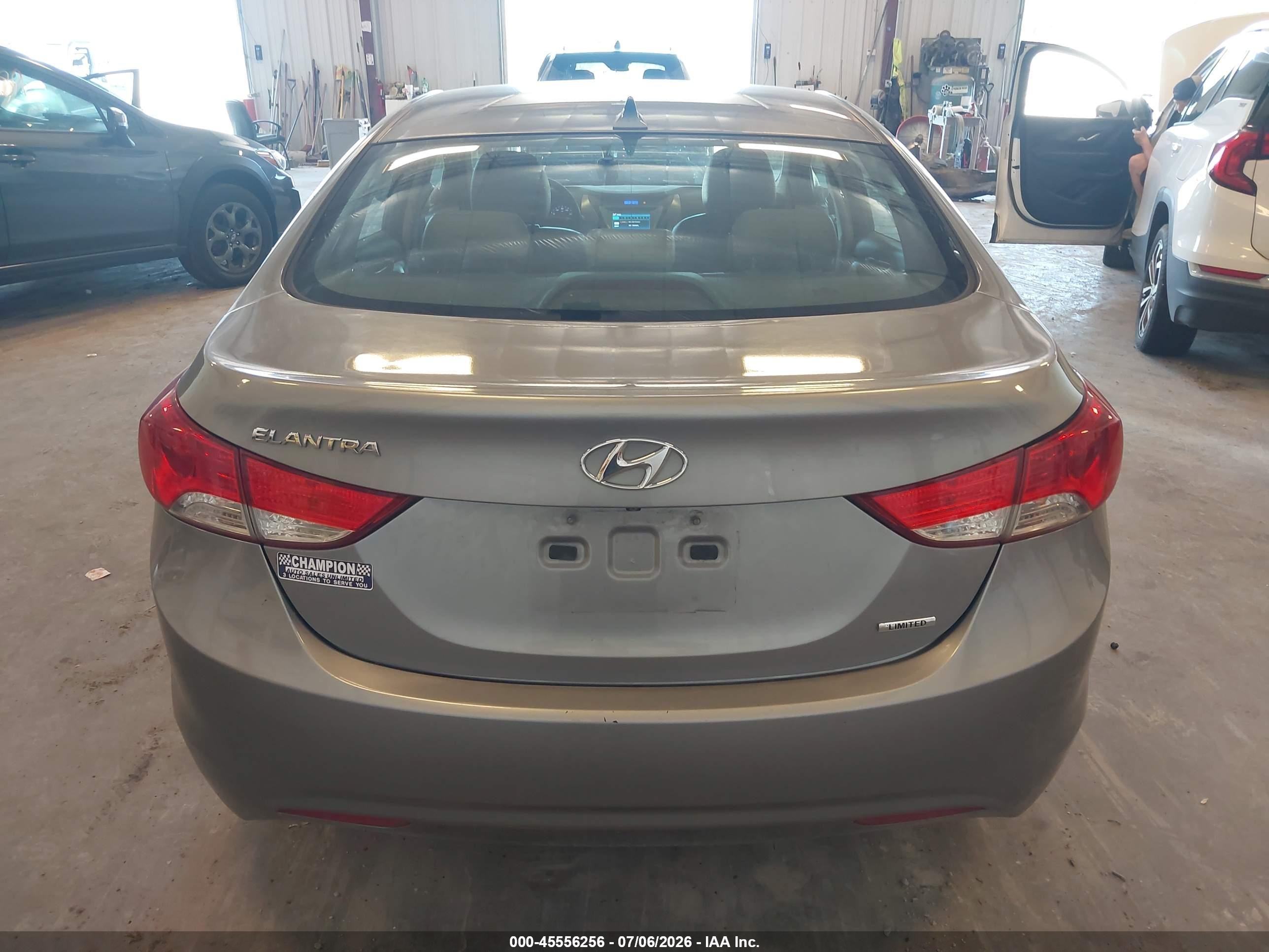 2011 Hyundai Elantra Limited (ulsan Plant) Gray vin: KMHDH4AE1BU099947