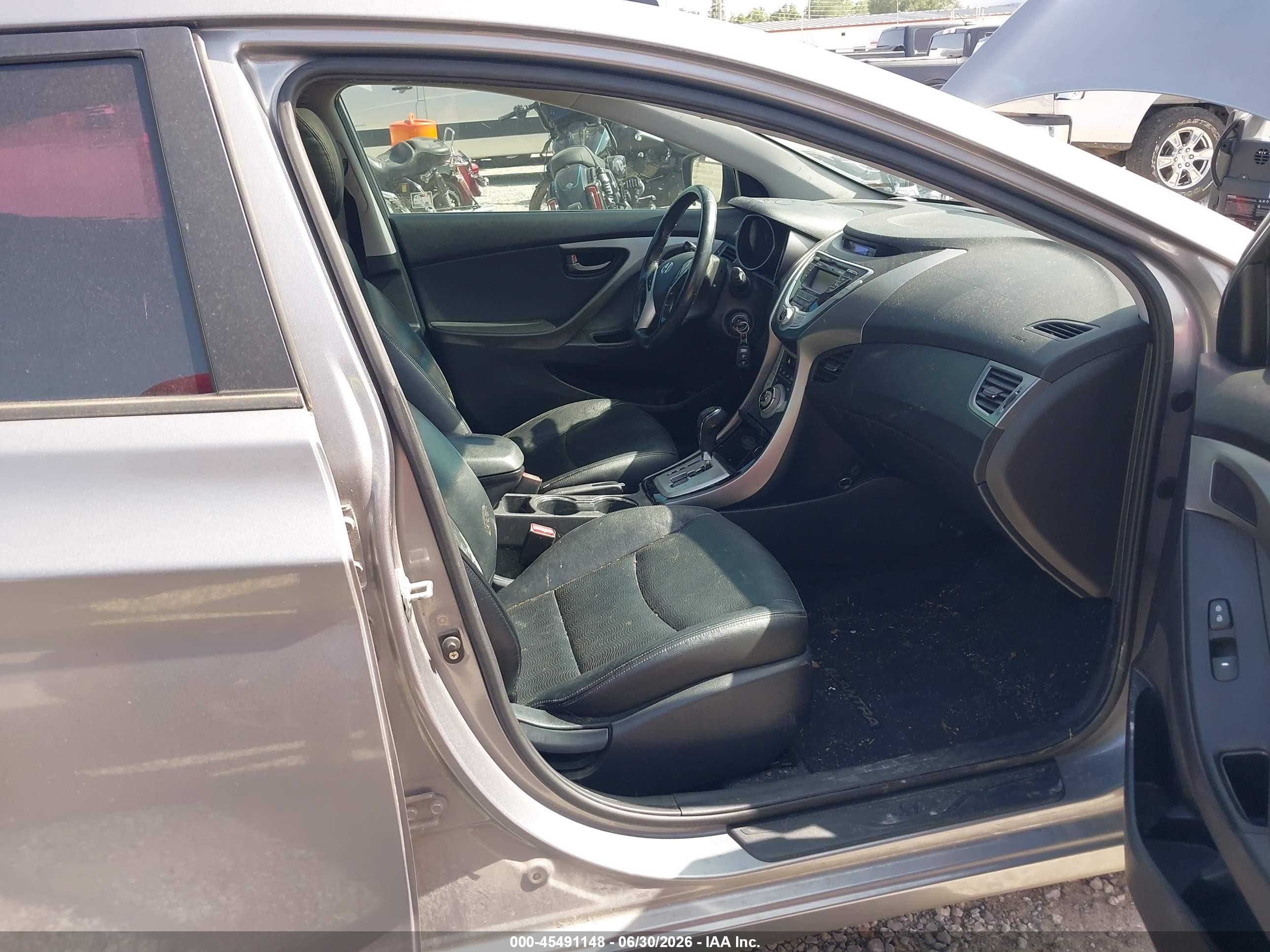 2011 Hyundai Elantra Limited (ulsan Plant) Silver vin: KMHDH4AE1BU131683