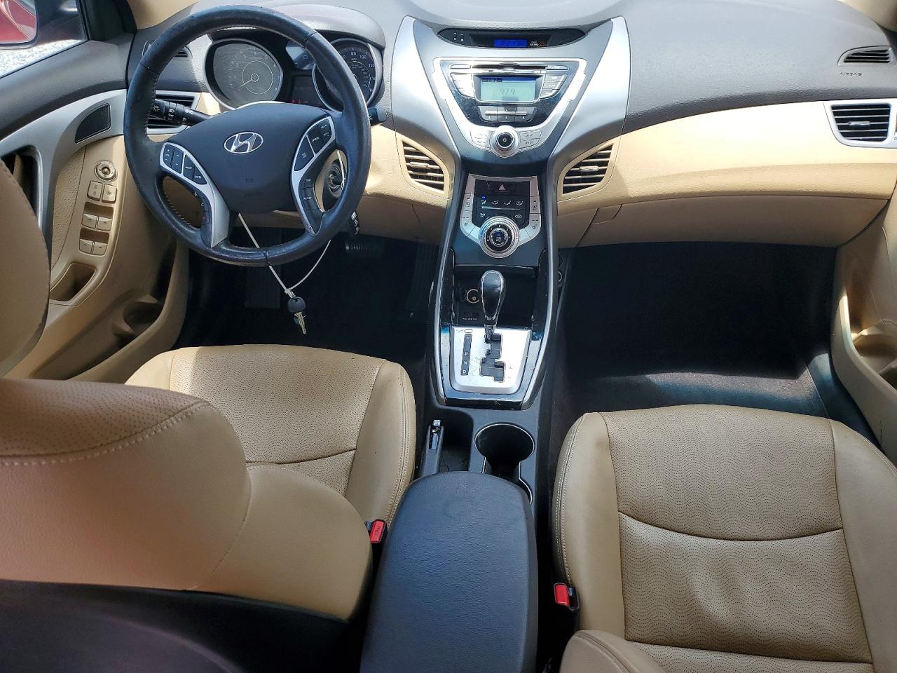 2011 Hyundai Elantra Limited Red vin: KMHDH4AE1BU167549