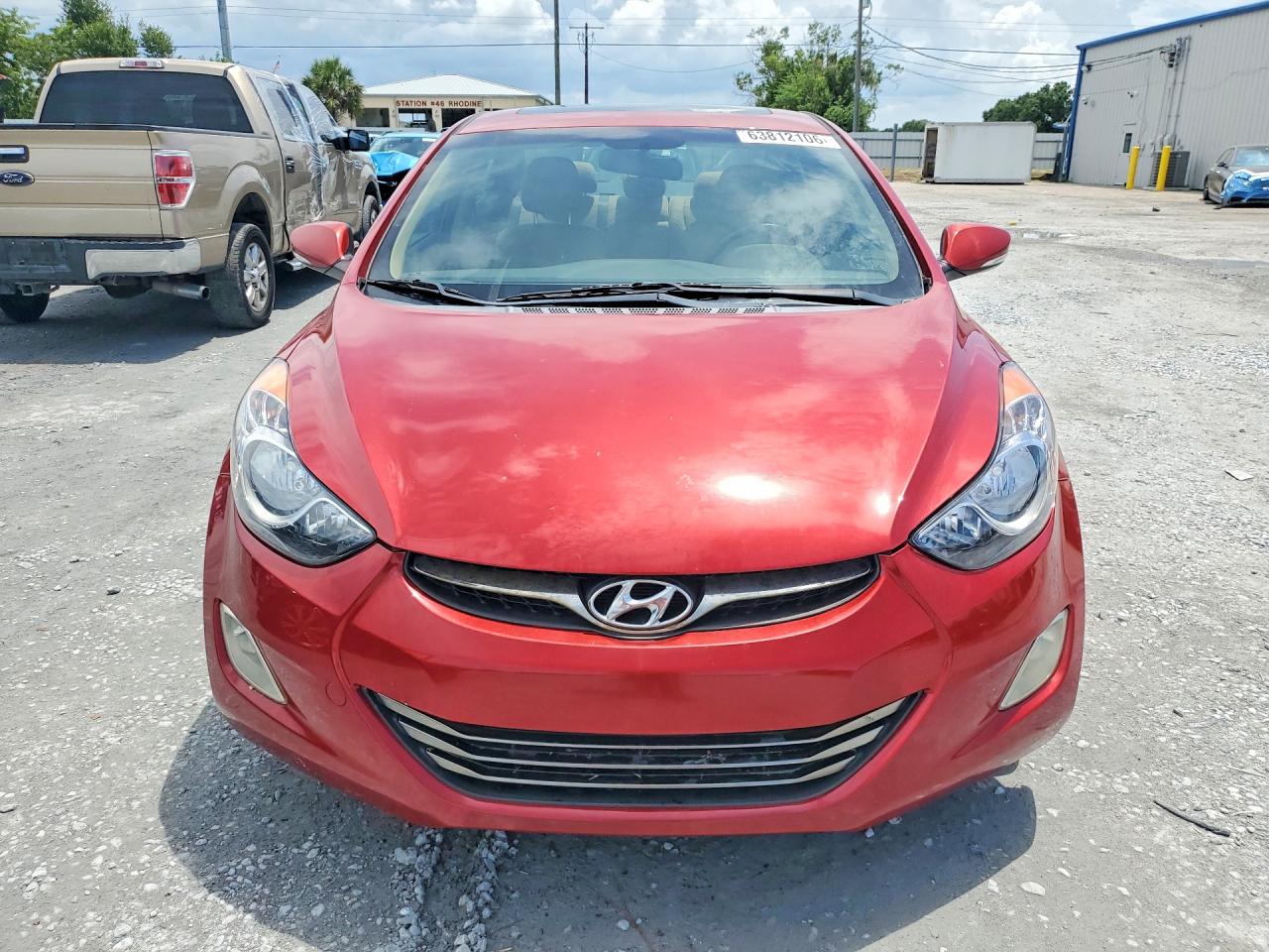 2011 Hyundai Elantra Limited Red vin: KMHDH4AE1BU167549