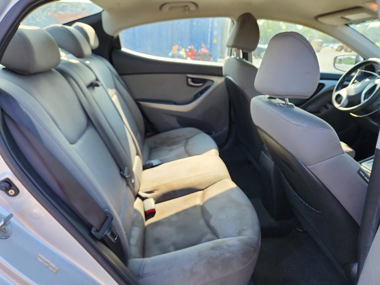 2012 Hyundai Elantra Gls Silver vin: KMHDH4AE1CU253669