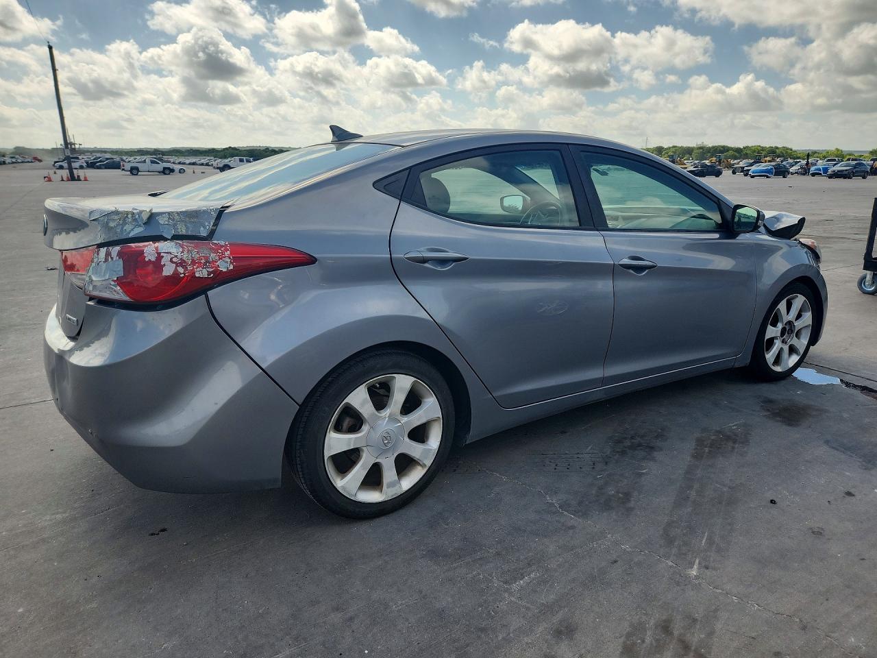 2012 Hyundai Elantra Limited Silver vin: KMHDH4AE1CU296411