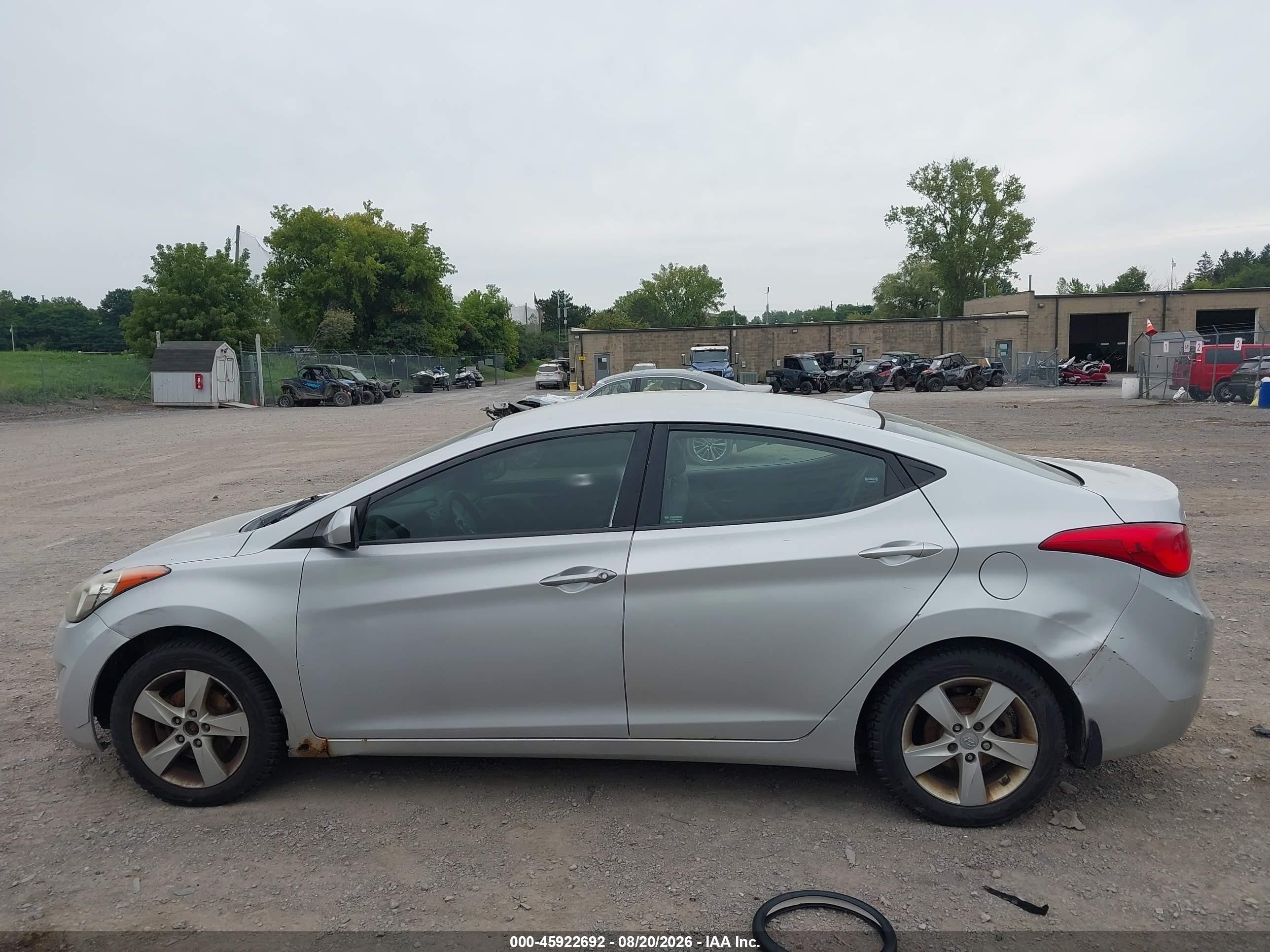 2013 Hyundai Elantra Gls Silver vin: KMHDH4AE1DU499297