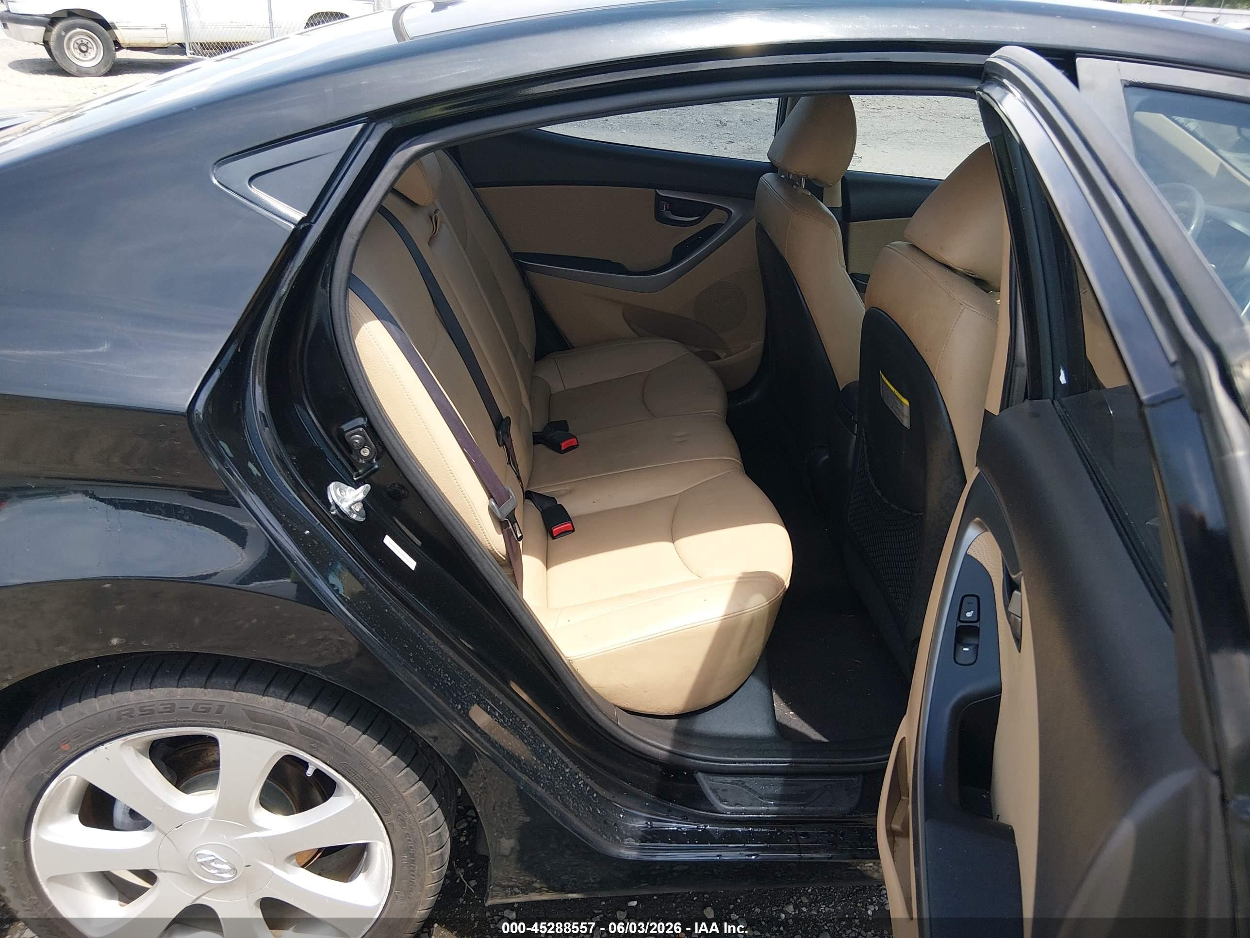 2013 Hyundai Elantra Limited Black vin: KMHDH4AE1DU503395