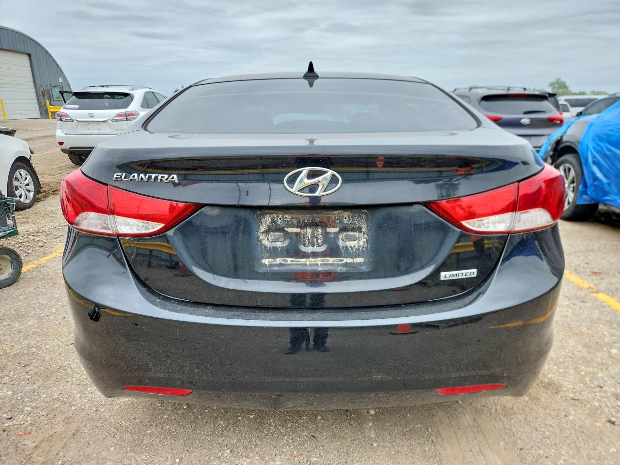 2013 Hyundai Elantra Limited Black vin: KMHDH4AE1DU504899