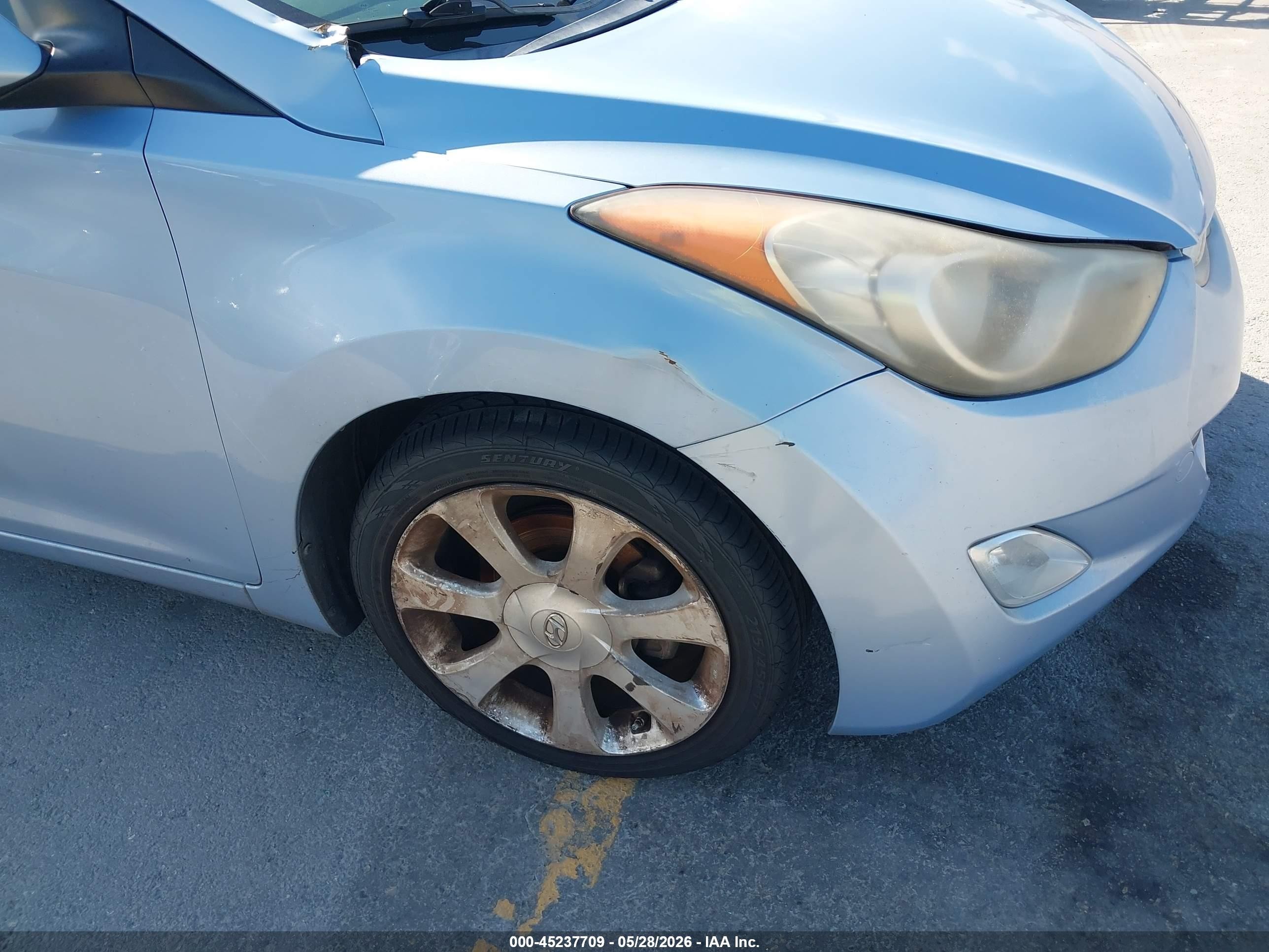 2013 Hyundai Elantra Limited Light Blue vin: KMHDH4AE1DU517992