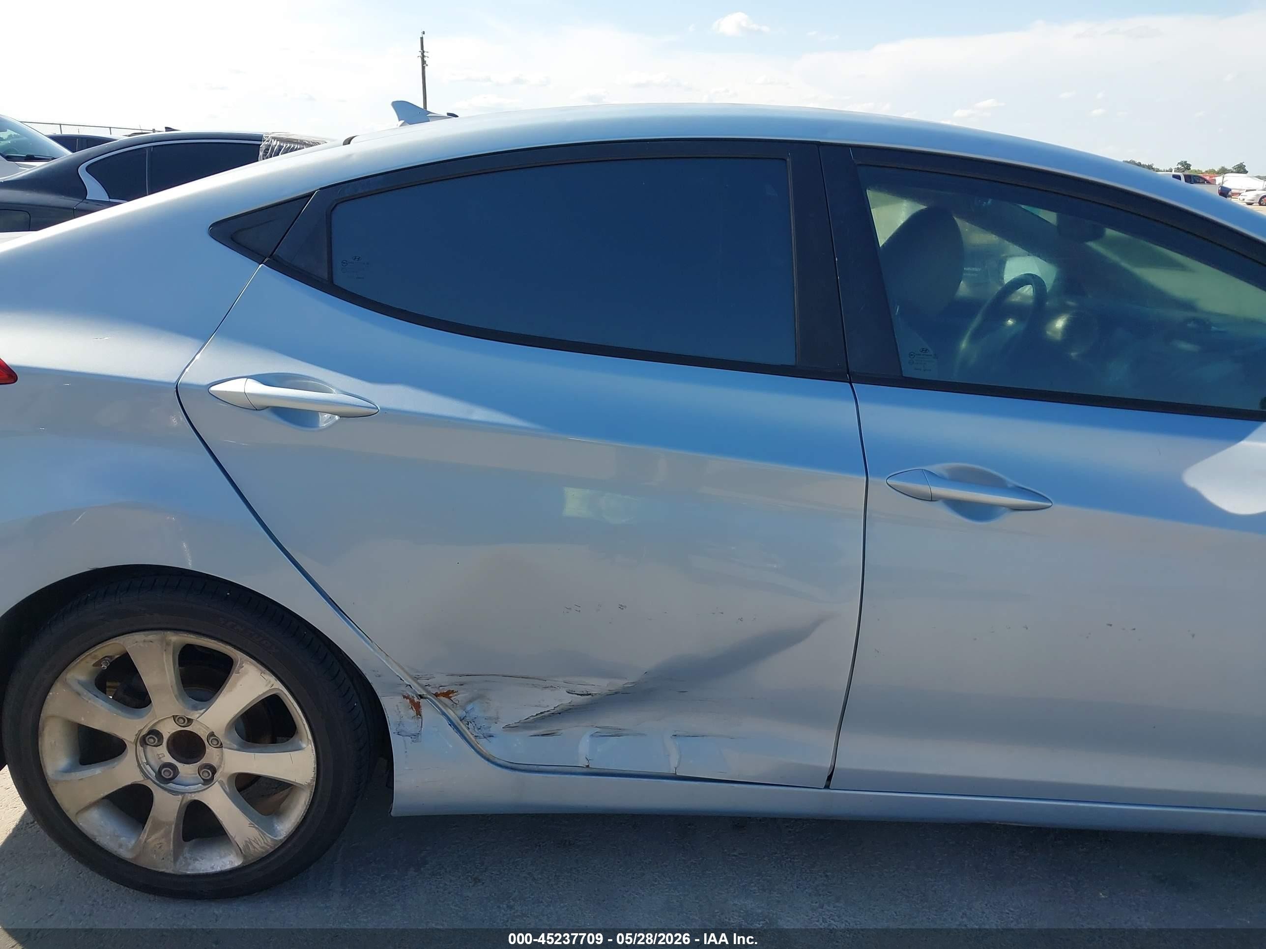 2013 Hyundai Elantra Limited Light Blue vin: KMHDH4AE1DU517992