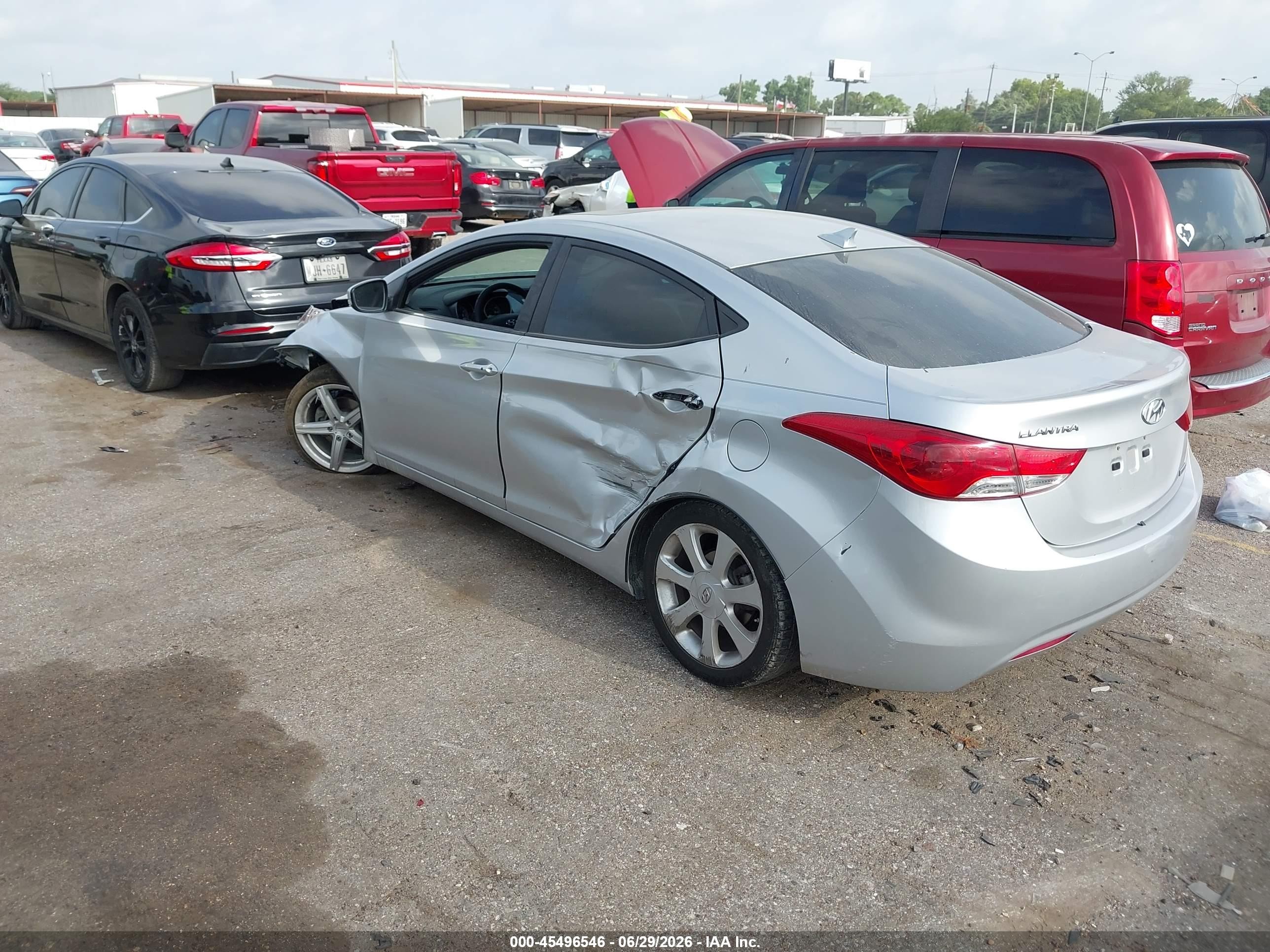 2013 Hyundai Elantra Limited Silver vin: KMHDH4AE1DU556789