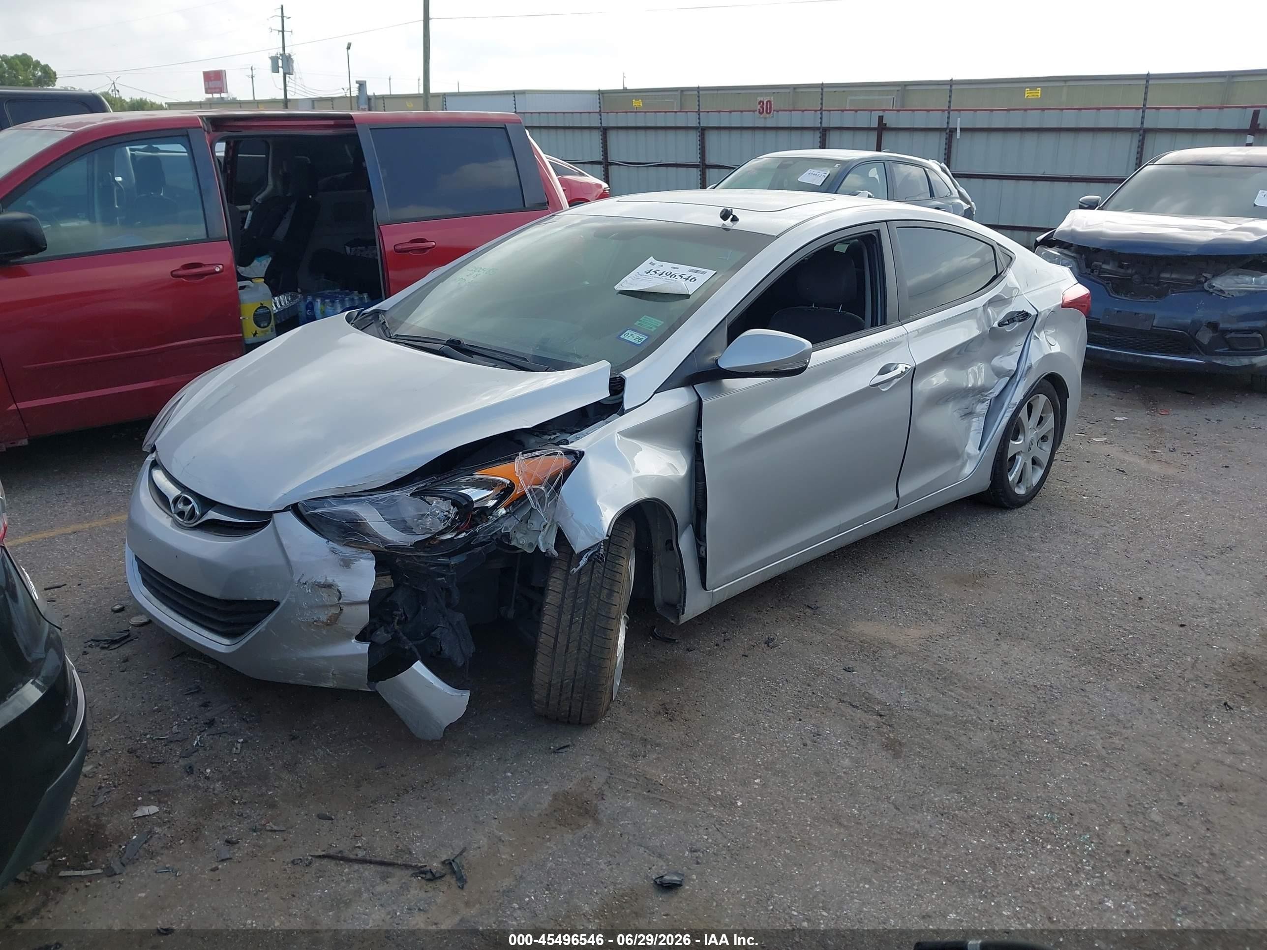 2013 Hyundai Elantra Limited Silver vin: KMHDH4AE1DU556789