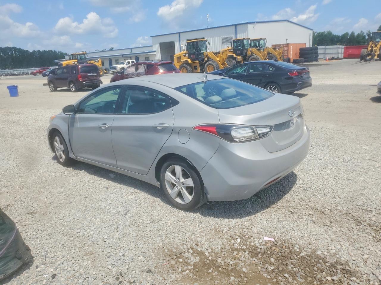 2013 Hyundai Elantra Gls Серебряный vin: KMHDH4AE1DU582549