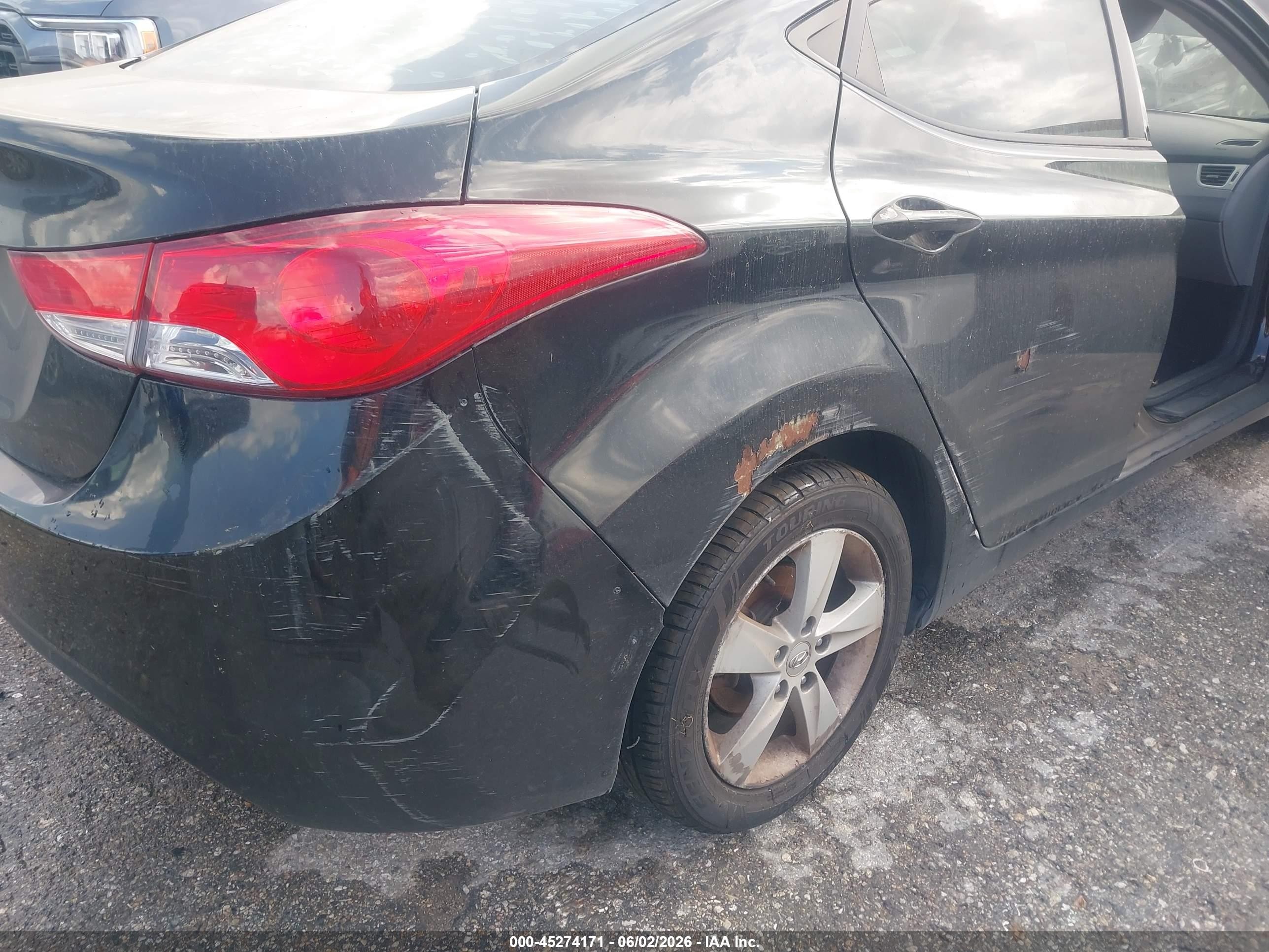 2013 Hyundai Elantra Gls Black vin: KMHDH4AE1DU595141